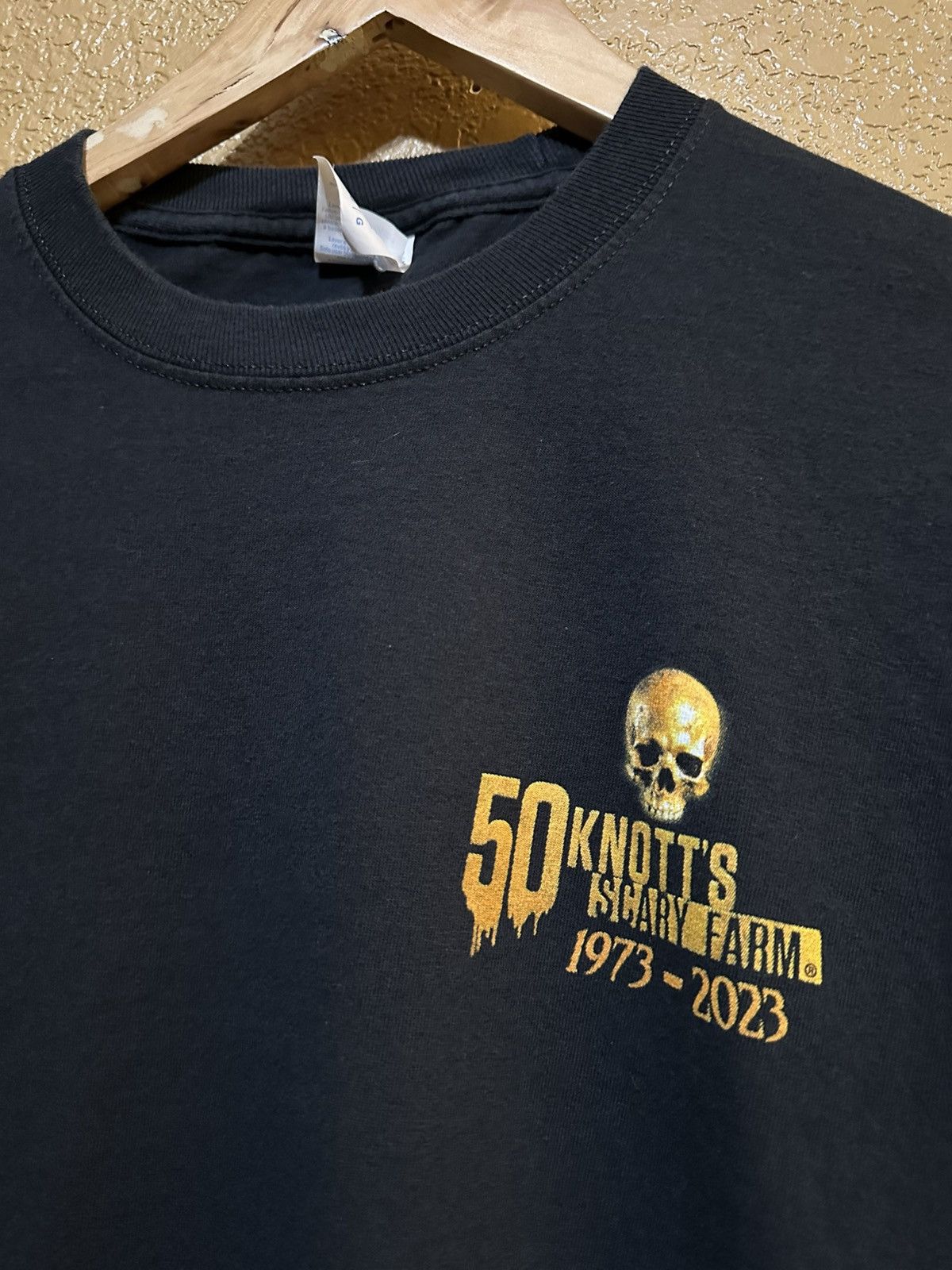 Expert Horror Knott’s Scary Farm Halloween Maze tee shirt horror Size US L / EU 52-54 / 3 - 4 Thumbnail