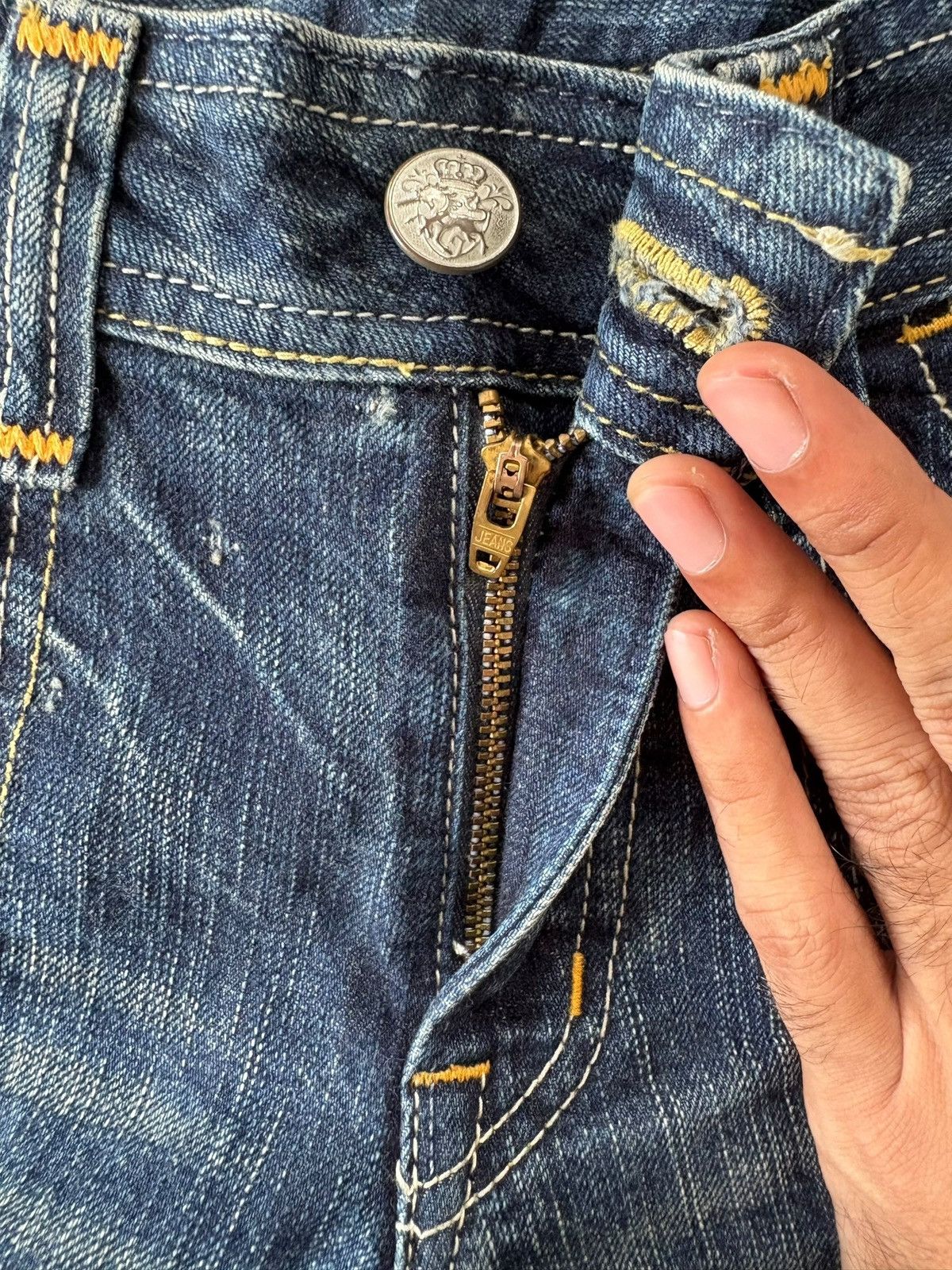 Japanese Brand Vintage Japanese Brand Rusty Wash Distress Flare Jeans Size 30" / US 8 / IT 44 - 3 Thumbnail