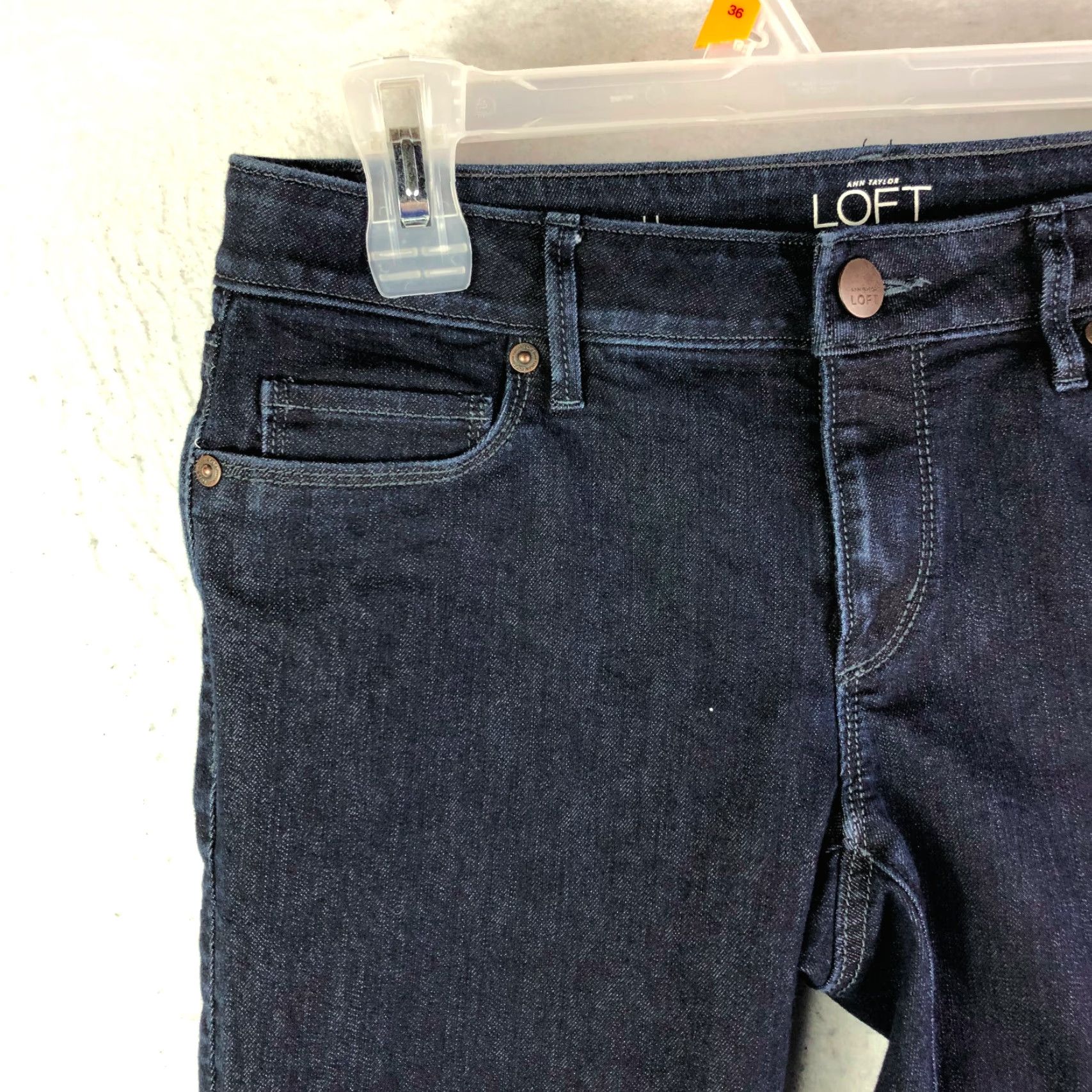 Loft LOFT Curvy Skinny Ankle Mid Rise Jeans Juniors 27/4 Blue Denim Womens Size 27" / US 4 / IT 40 - 2 Thumbnail