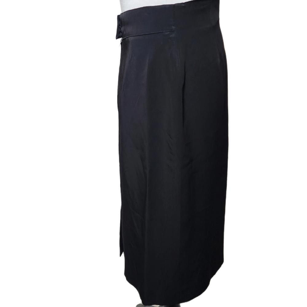 Max Mara Max Mara, Knee Length Black Pencil Skirt. Size 8 Size 30" / US 8 / IT 44 - 5 Thumbnail