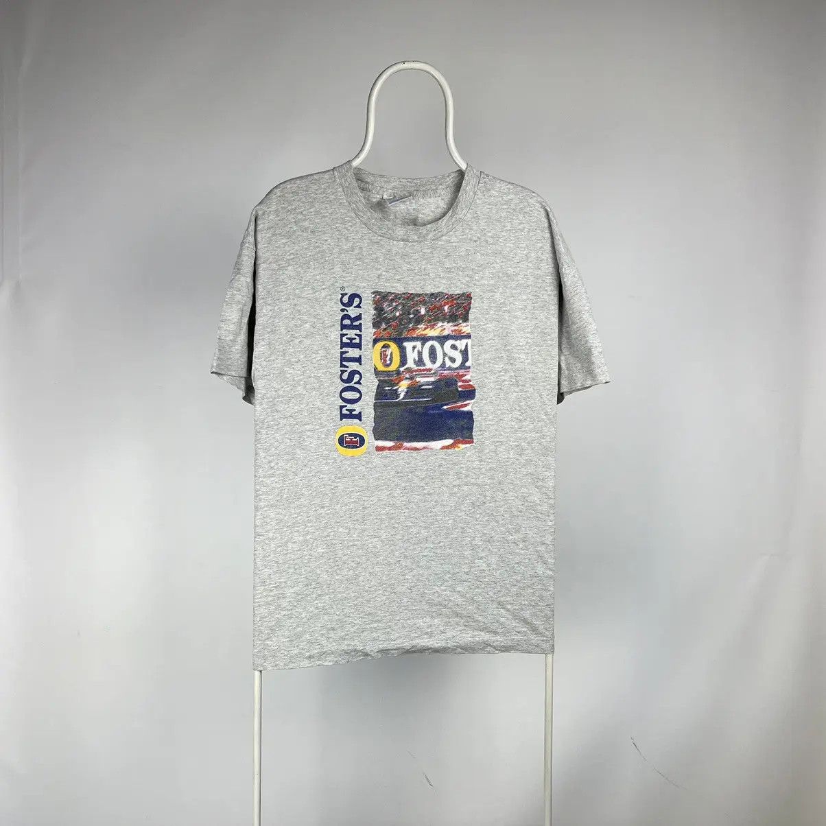 Vintage Vintage Fosters racing Tshirt size XLarge Size US XL / EU 56 / 4 - 1 Thumbnail