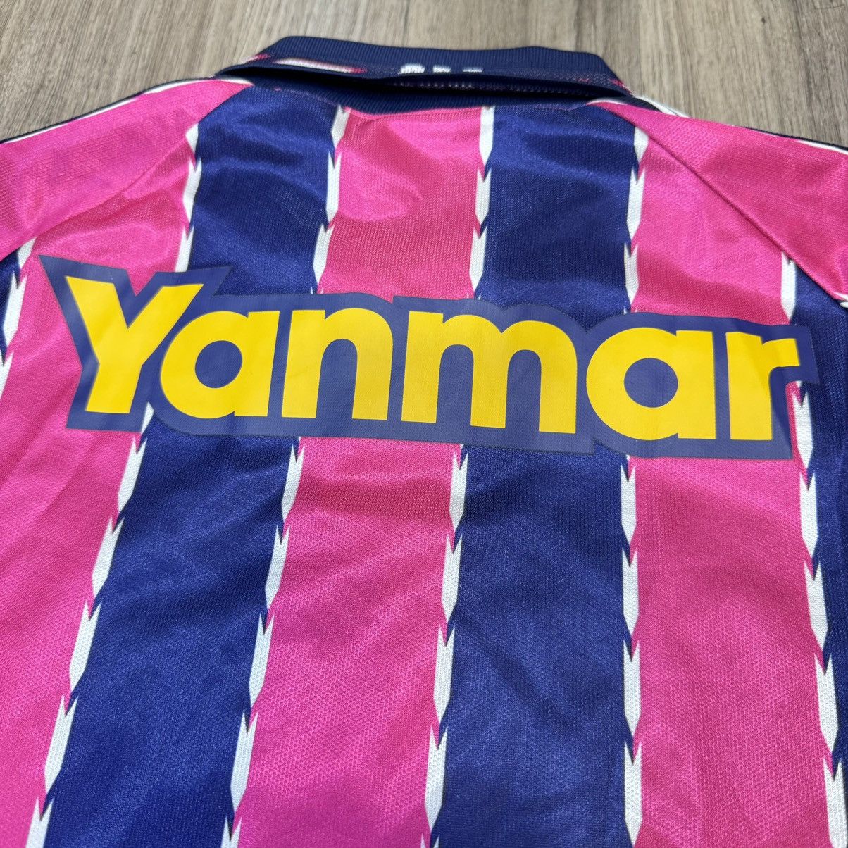 Osaka cezero 2000s home team signed shirt