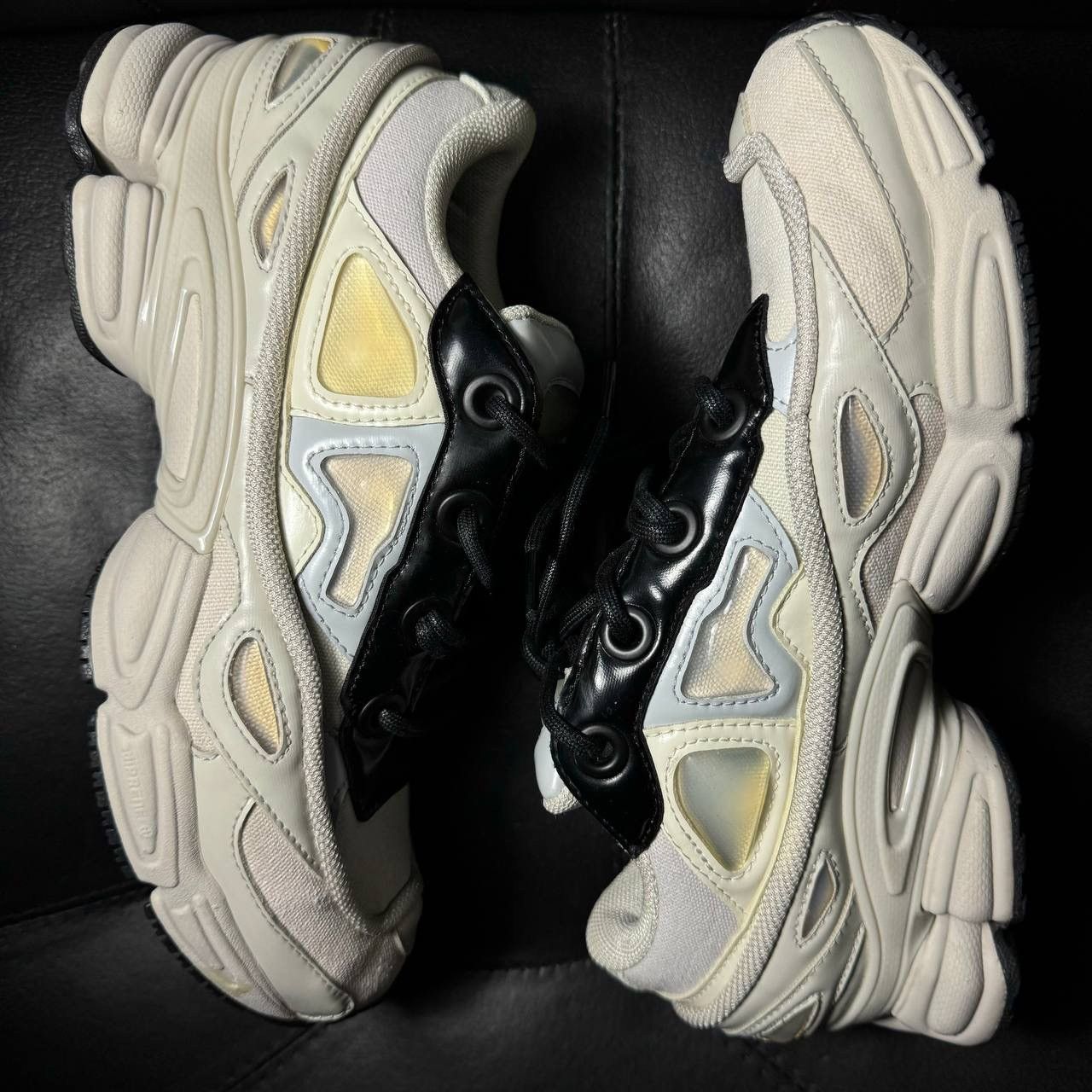 Adidas × Raf Simons adidas raf simons ozweego Size US 7 / EU 40 - 4 Thumbnail