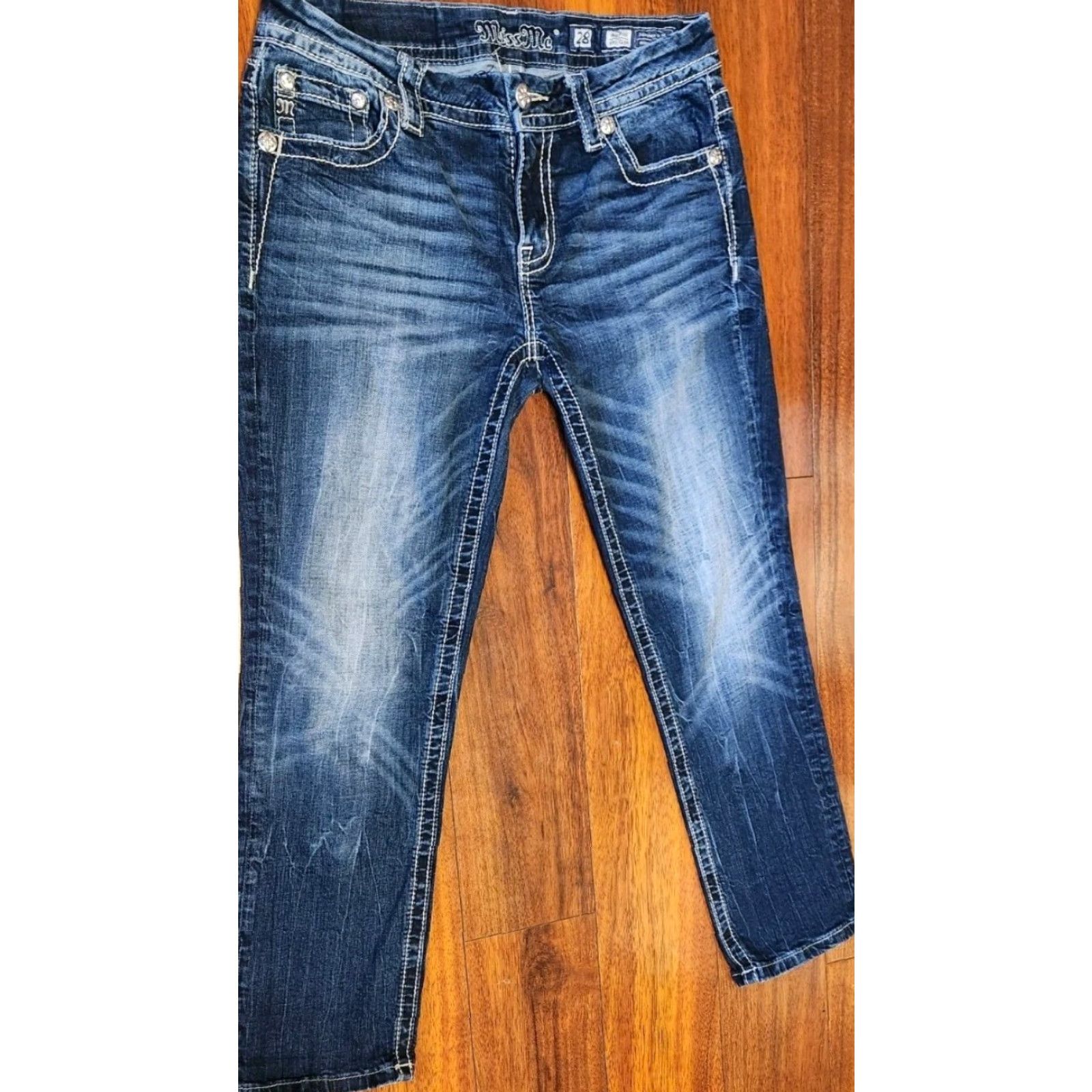 Miss Me MISS ME Easy Crop Jeans Women's 28 Denim Cross Pockets Mid-Rise Jeans Professionals? Size 28" / US 6 / IT 42 - 4 Thumbnail