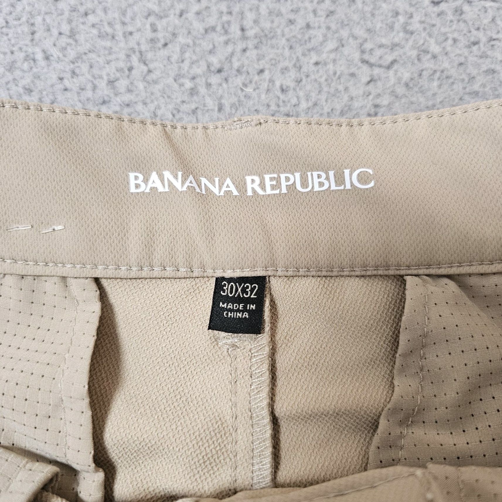 Banana Republic Banana Republic Mens Pants 30x31 Beige Performance Stretch Chino Casual Tech Size US 30 / EU 46 - 3 Thumbnail