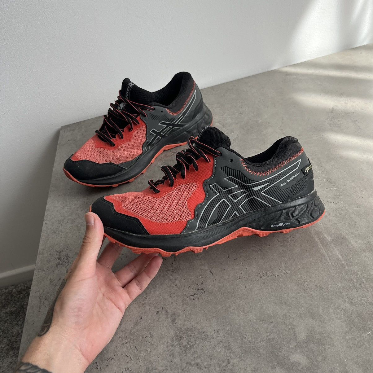 Asics ASICS GEL-SONOMA 4 G-TX Size US 7 / EU 40 - 3 Thumbnail