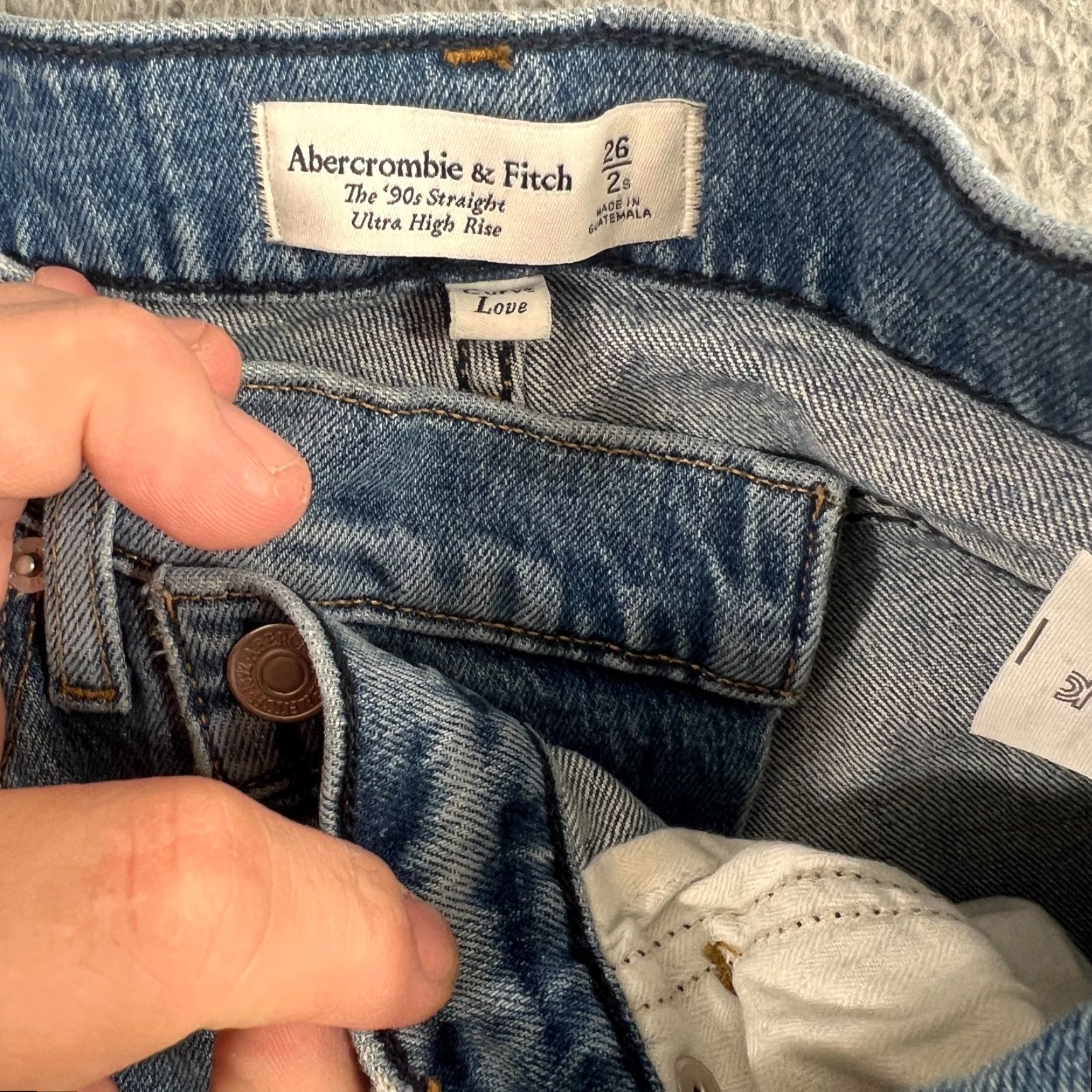 Abercrombie & Fitch VINTAGE Abercrombie & Fitch Jeans Womens 26 Regular 90s Distressed Ultra High Rise Straight Blue Denim 90s Womens Size 26" / US 2 / IT 38 - 6 Thumbnail