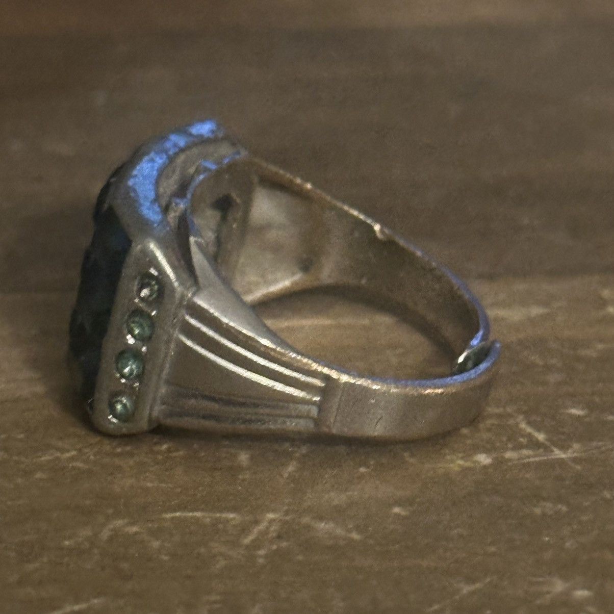 Vintage Vintage aqua baguette stones ring Size ONE SIZE - 8 Thumbnail