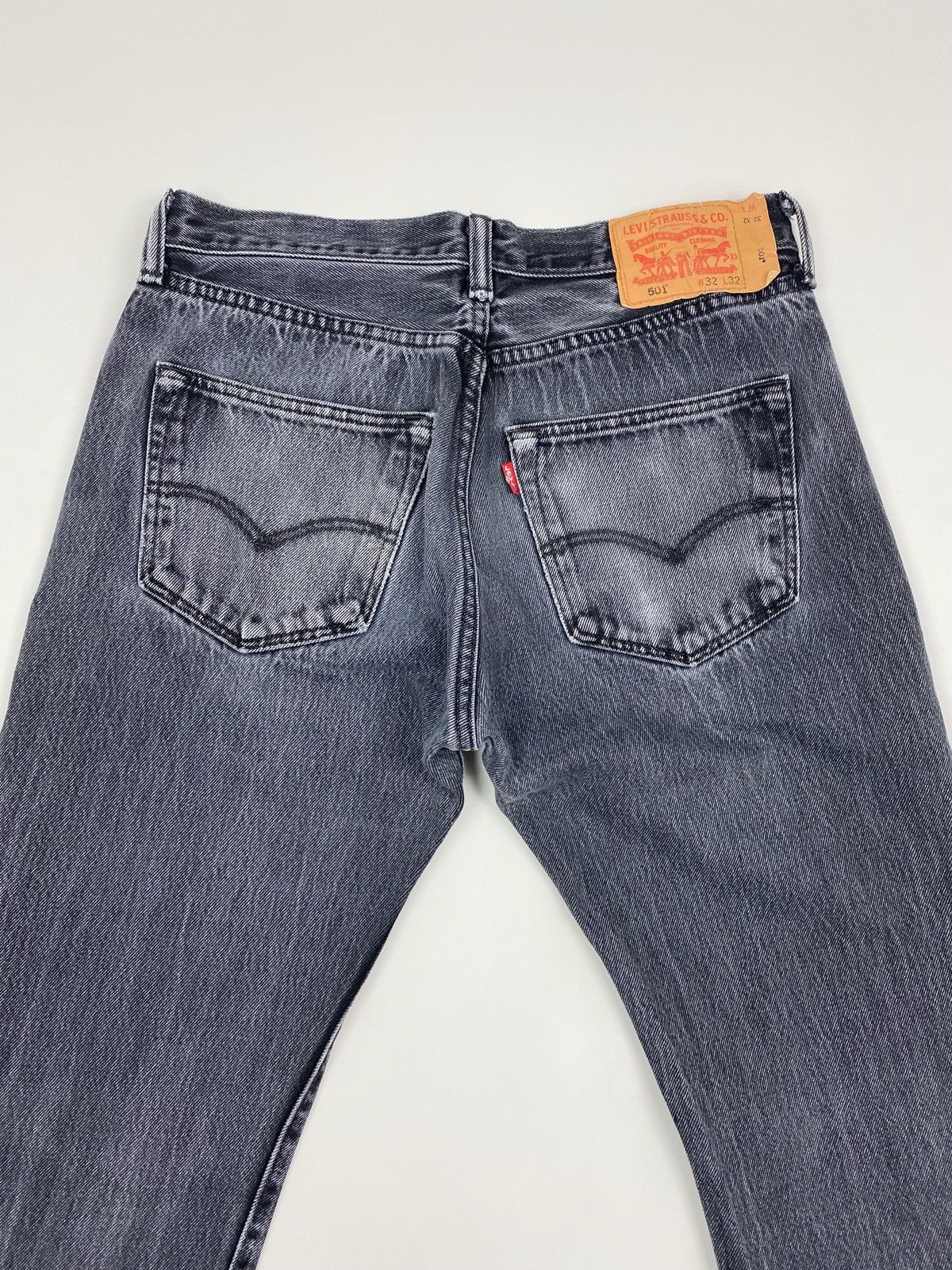 Levi's Levi’s 501 Washed Gray Distressed Denim Pants 30X30 Size US 30 / EU 46 - 8 Thumbnail