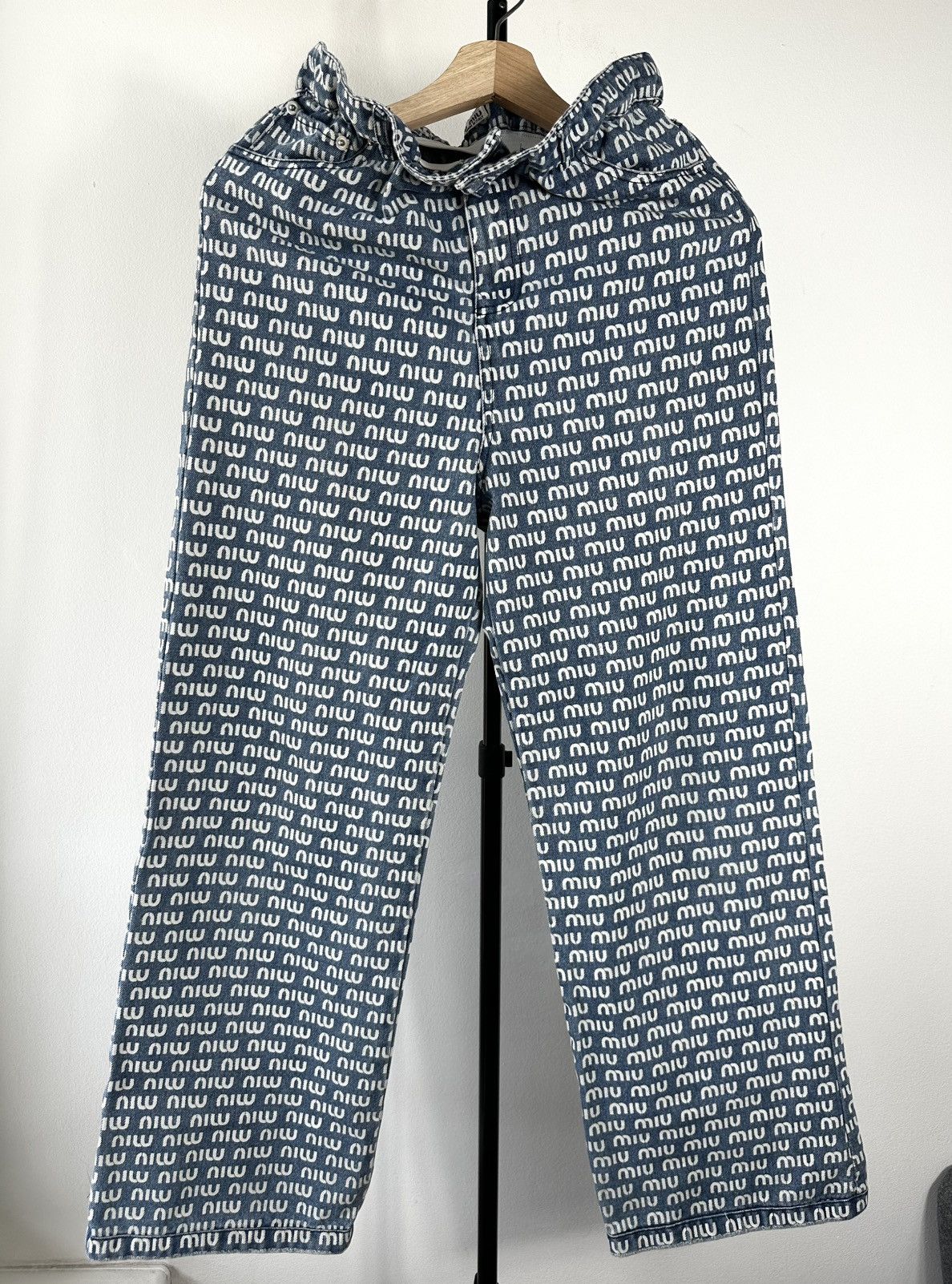 Miu Miu Miu Miu All-Over Logo Print Denim Jeans – Made in Italy Size 28" / US 6 / IT 42 - 1 Thumbnail