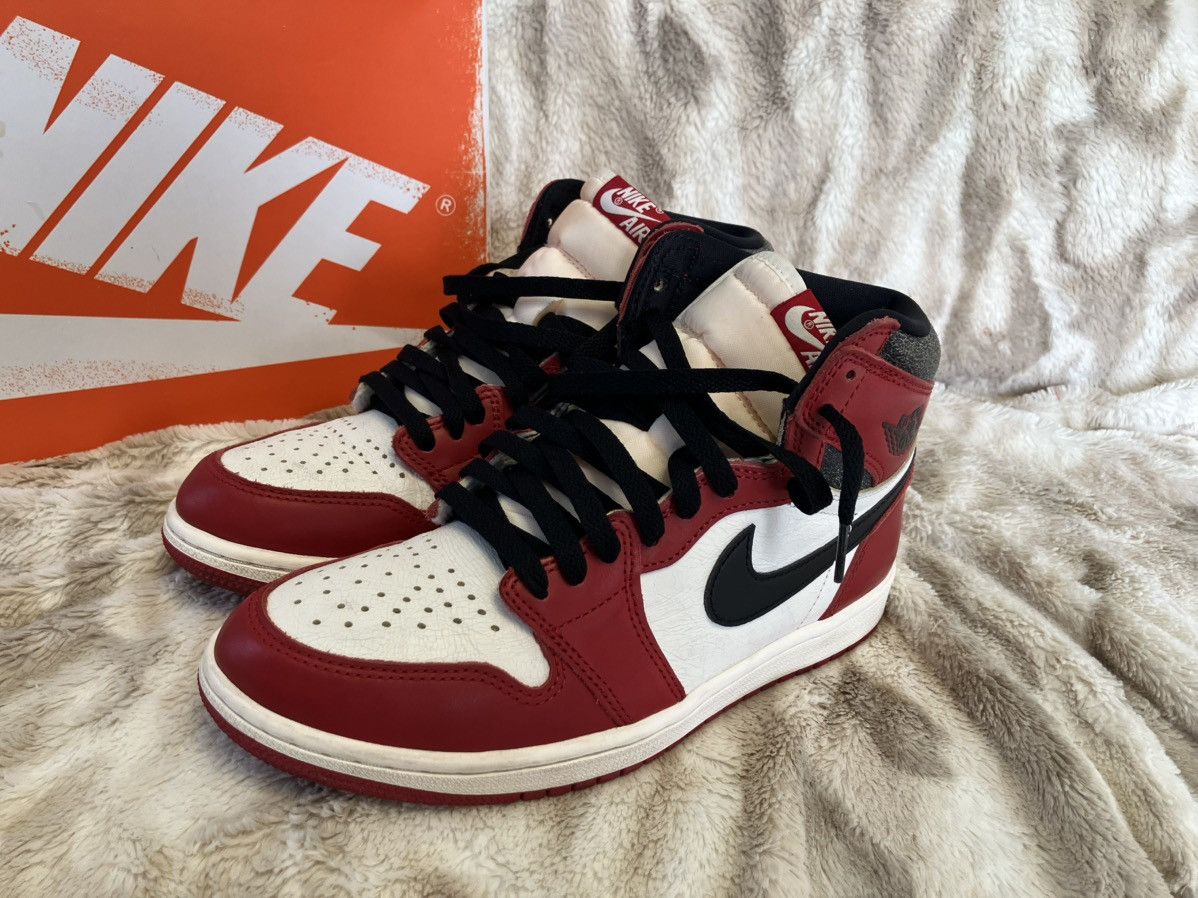 Sz 8m- Air Jordan 1 Retro High OG Chicago Lost and Found