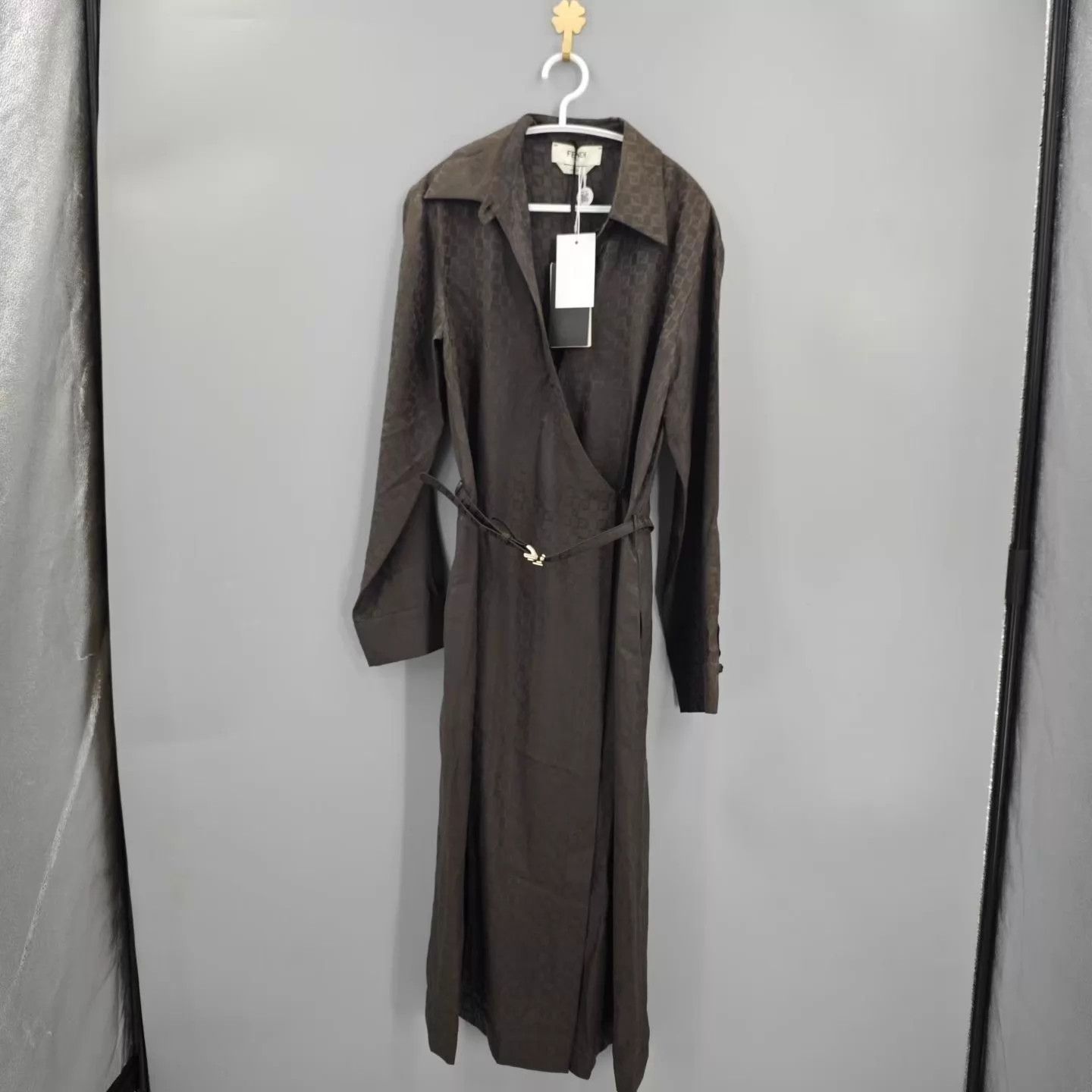 Fendi FENDI FW25 Shirt Collar Cinched Waist Dress NWT 40 Size S / US 4 / IT 40 - 1 Thumbnail