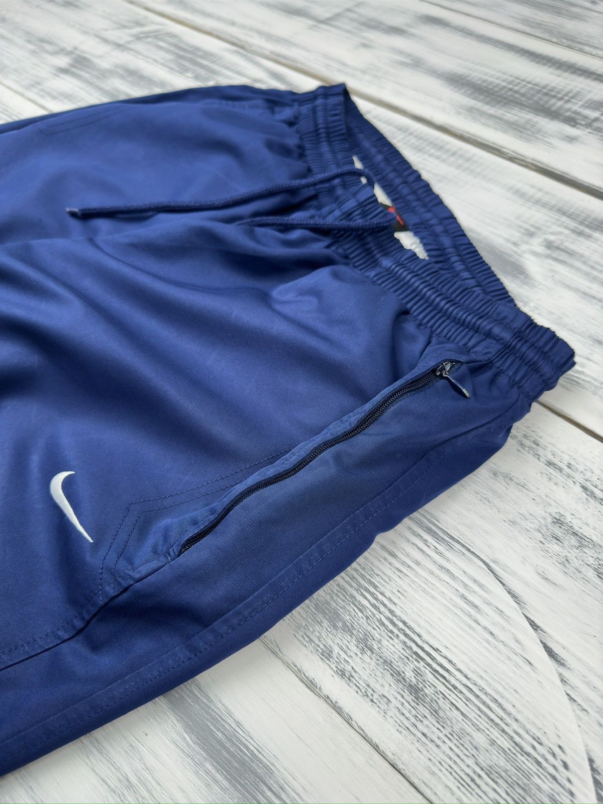 Nike Vintage NIKE Baggy Sweatpants Swoosh Logo Y2K Track Pants Size US 32 / EU 48 - 6 Thumbnail