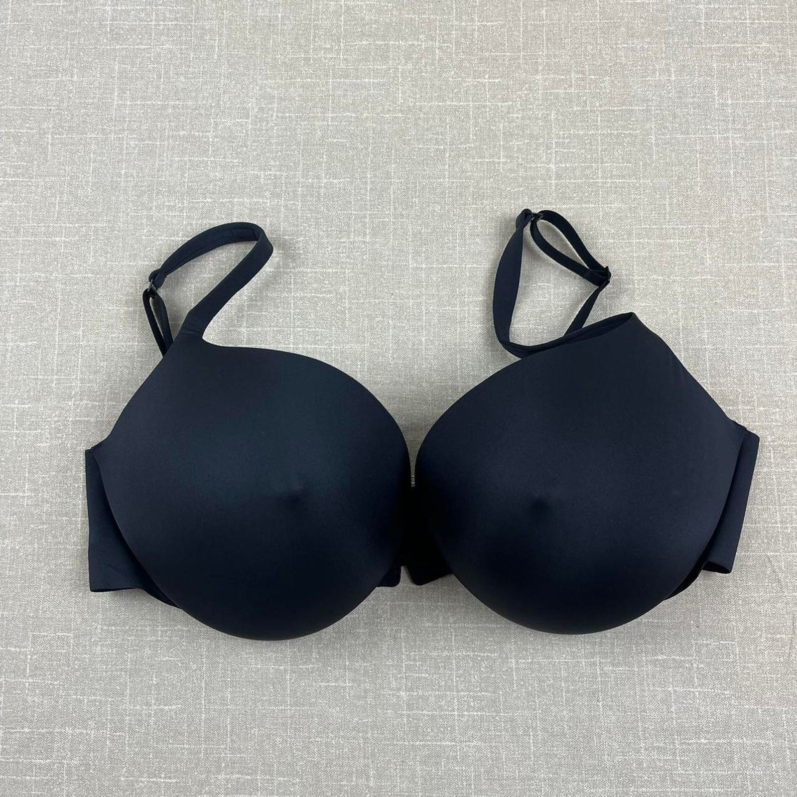 SKIMS SKIMS Nipple Push Up Bra in Onyx 40D Size ONE SIZE - 3 Thumbnail