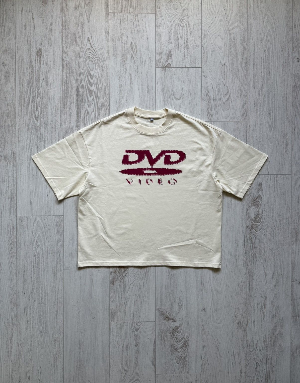 Other DVD Video Logo Boxy Vintage Custom Creme Magenta T-Shirt M Size US M / EU 48-50 / 2 - 1 Thumbnail