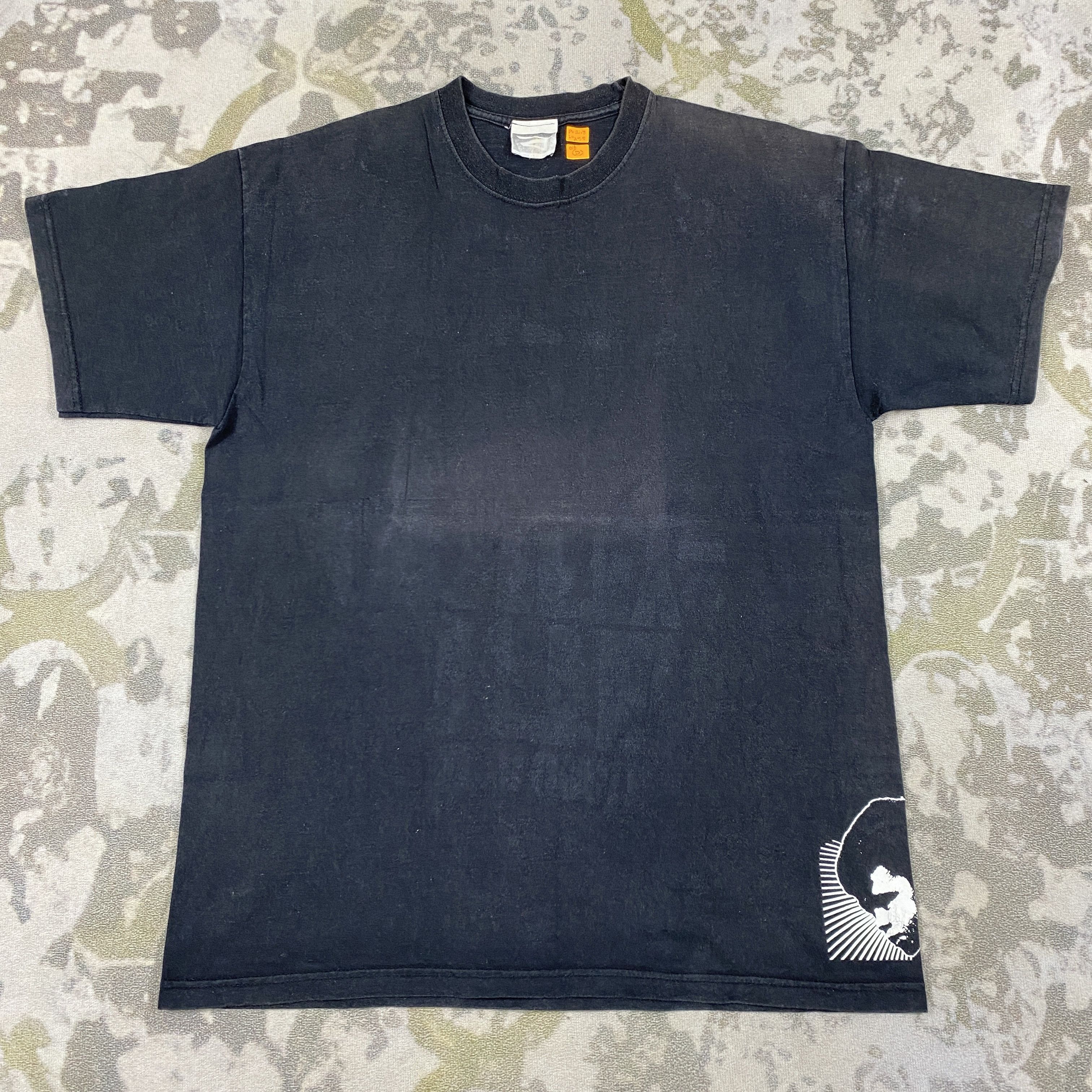 Girl Skateboards Vintage Trauma Skateboard Sun Faded Large Tee shirt -D018 Size US L / EU 52-54 / 3 - 1 Thumbnail