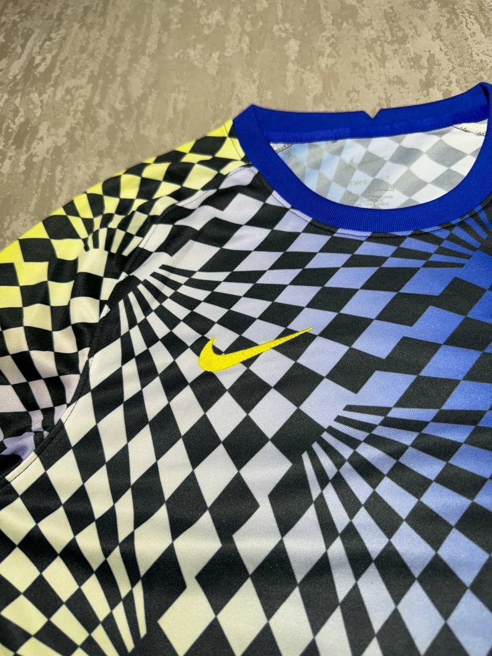 Chelsea Soccer FC CHELSEA 2021/22 TRAINING SOCCER FOOTBALL JERSEY SIZE M Size US M / EU 48-50 / 2 - 5 Thumbnail