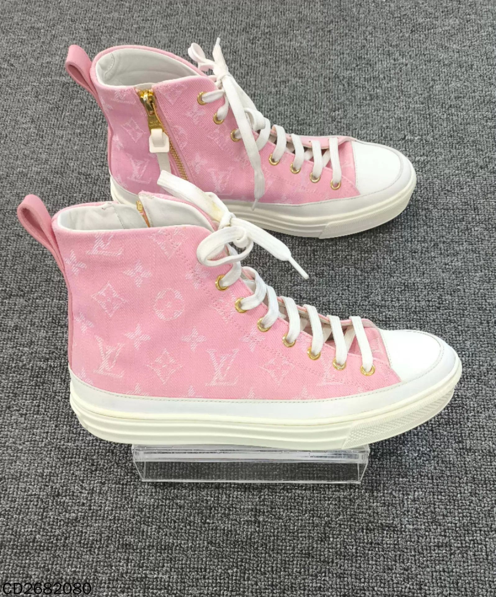 Louis Vuitton LV pink all-over logo hi-top canvas sneakers 37.5 Size US 7 / IT 37 - 3 Thumbnail