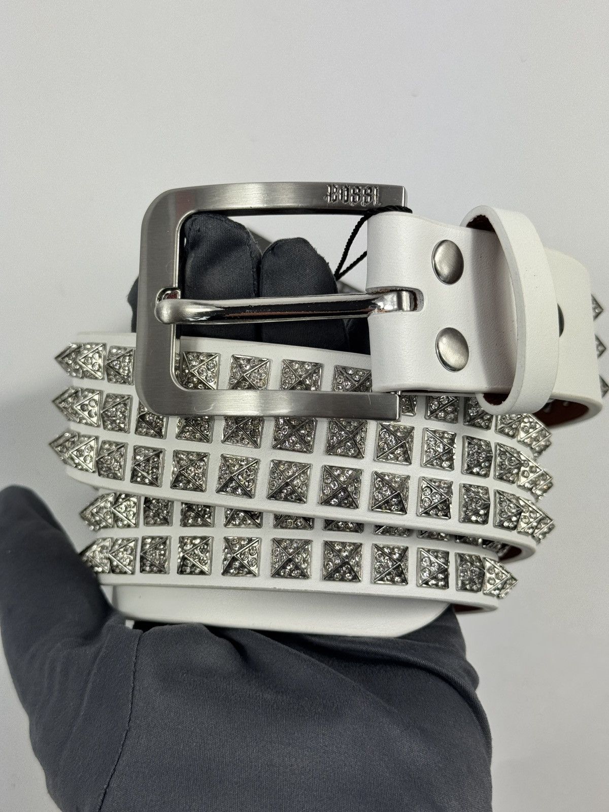 Bossi Sportswear REPLACEABLE BUCKLE STUDDED CRYSTAL BELT SIZE 110 Size ONE SIZE - 1 Thumbnail