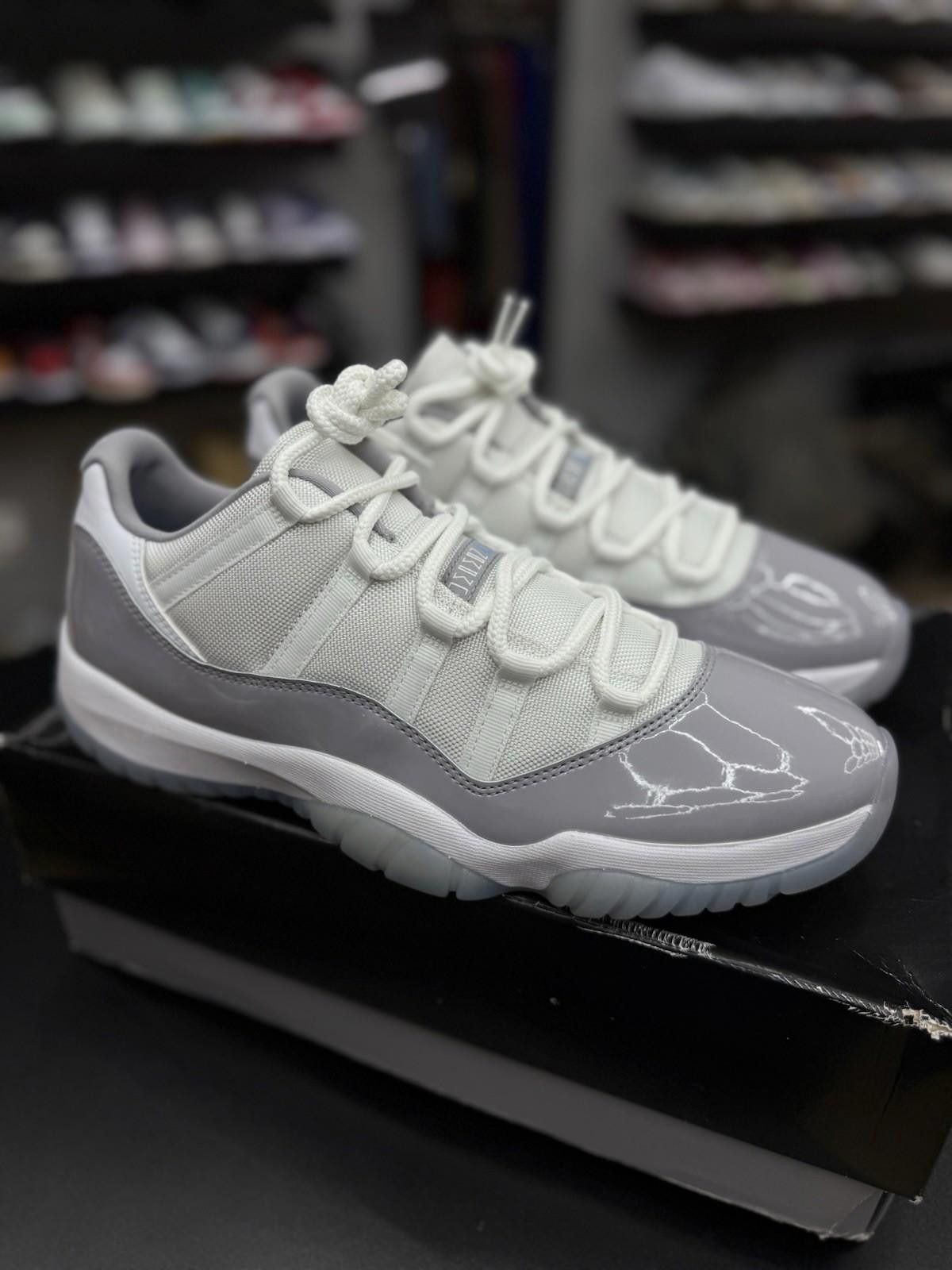 Jordan Brand Air Jordan 11 Retro Low Cement Grey White UNC Blue Size 13 Size US 13 / EU 46 - 2 Thumbnail