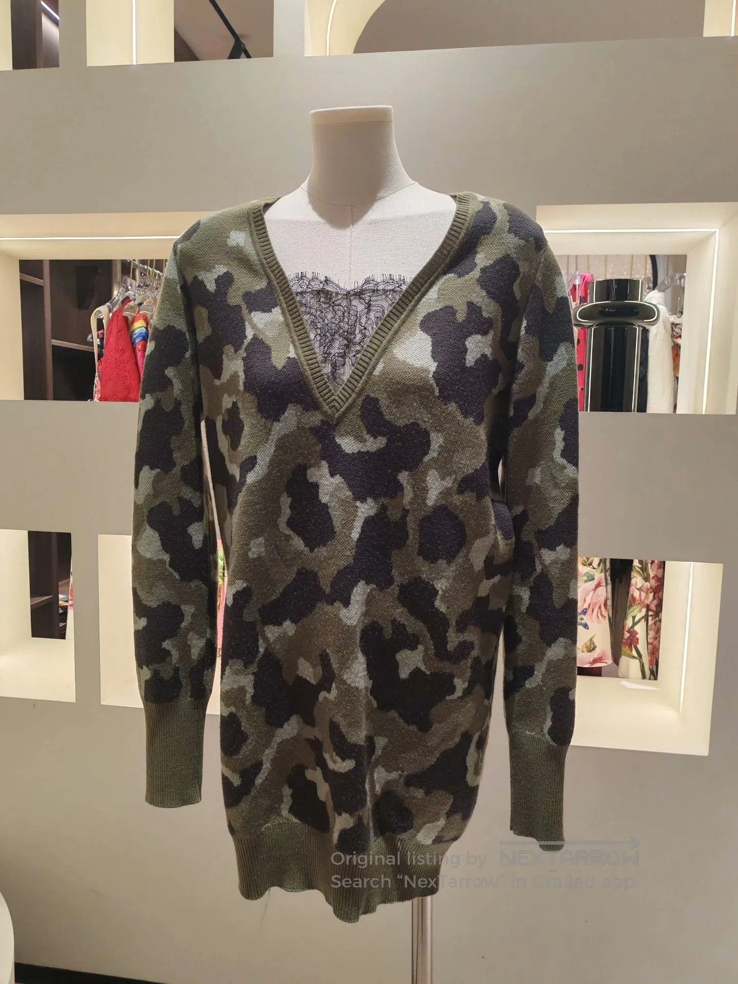 RED Valentino RED VALENTINO Camouflage V-Neck Knit. Size M / US 6-8 / IT 42-44 - 1 Thumbnail