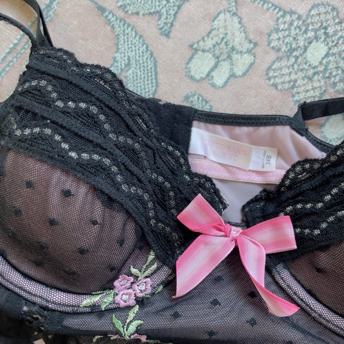 Victoria's Secret Victoria’s Secret Black Mesh Embroidered Bustier (34B/32C) Size S / US 4 / IT 40 - 14 Thumbnail