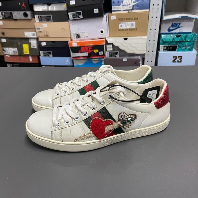 Gucci Gucci Ace Heart Pierced Leather Sneakers for Women -2508 Size US 6 / IT 36 - 1 Thumbnail