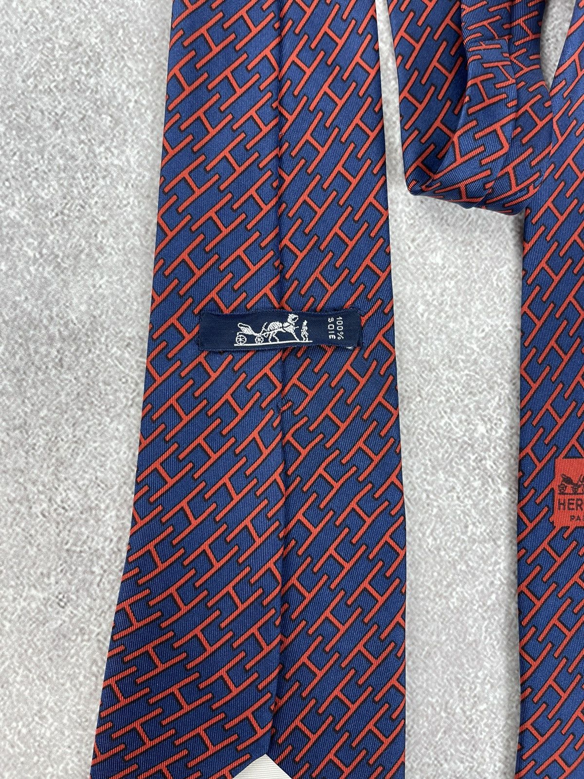 Hermes × Vintage Vintage Hermes Paris Monogram Silk Tie Size ONE SIZE - 10 Thumbnail