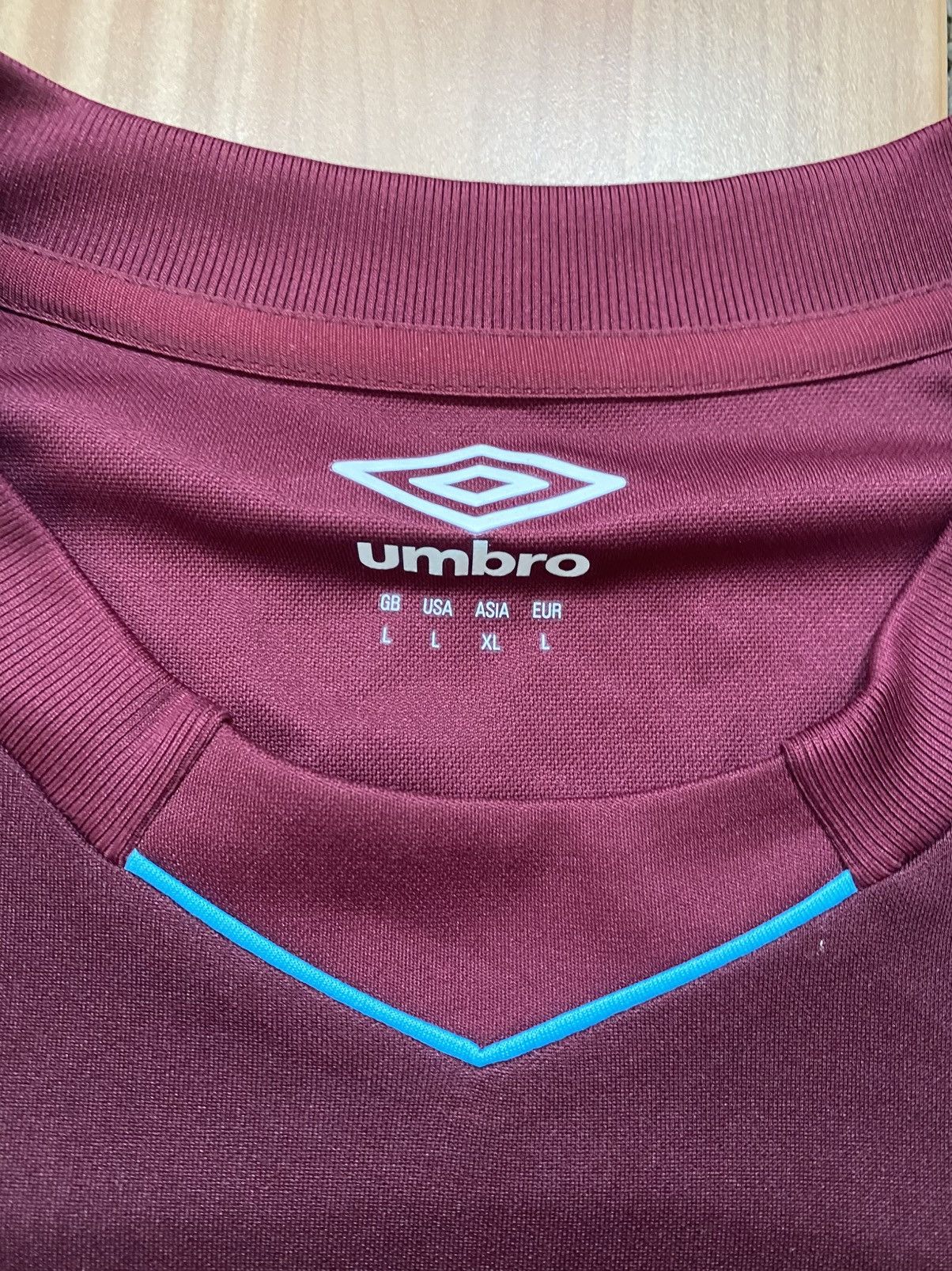 Umbro Umbro West Ham United L/S Home Football Shirt 2017/18 Size US L / EU 52-54 / 3 - 9 Thumbnail