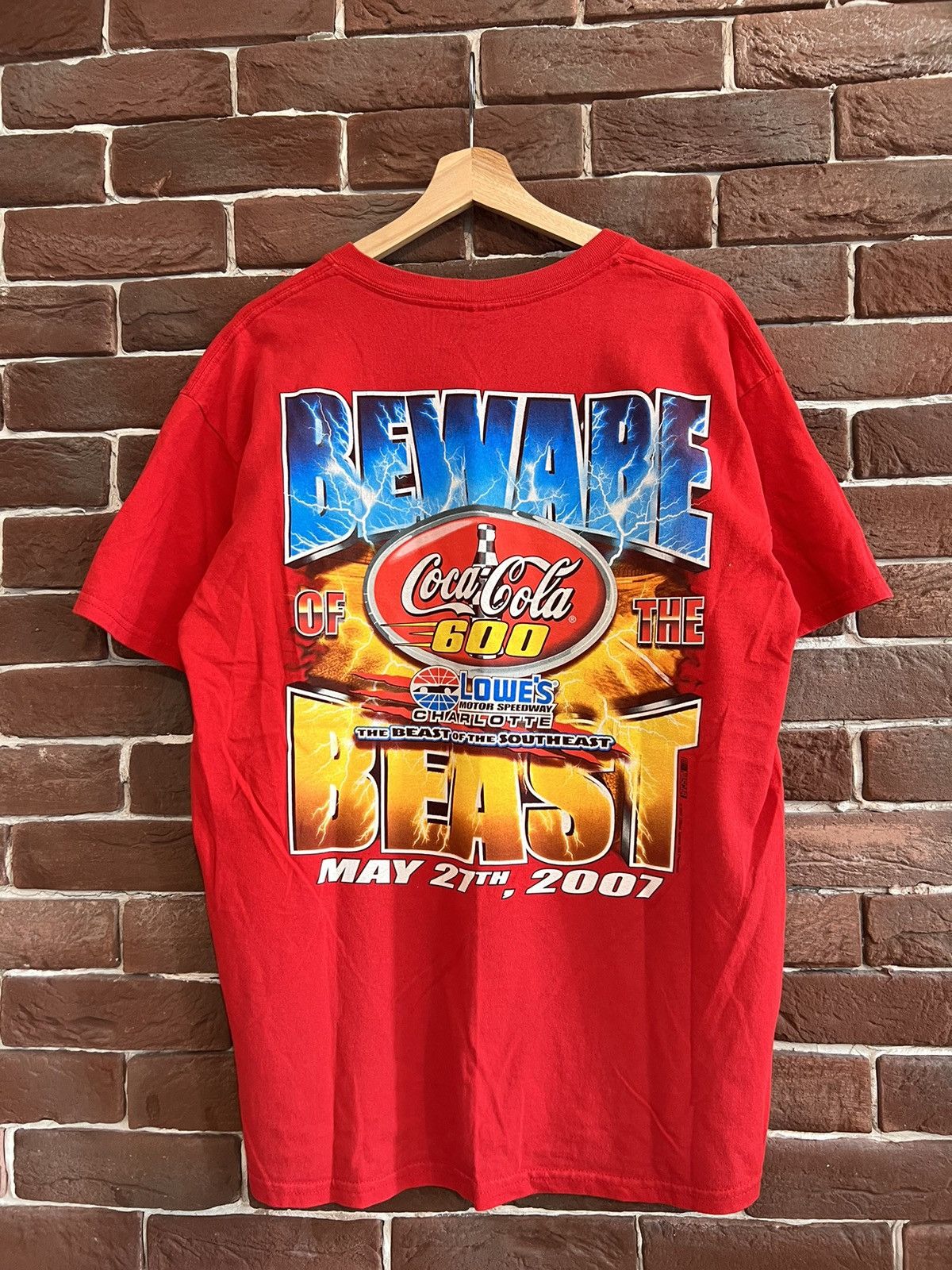 NASCAR 00s Vintage Coca Cola Beware Beast Nascar Tee Flame Racing Size US L / EU 52-54 / 3 - 2 Thumbnail
