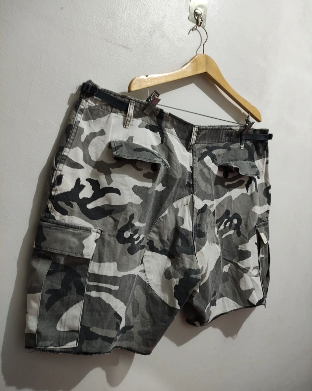 Vintage 90s Vintage Camo Cargo Shorts Size US 44 / EU 60 - 8 Thumbnail