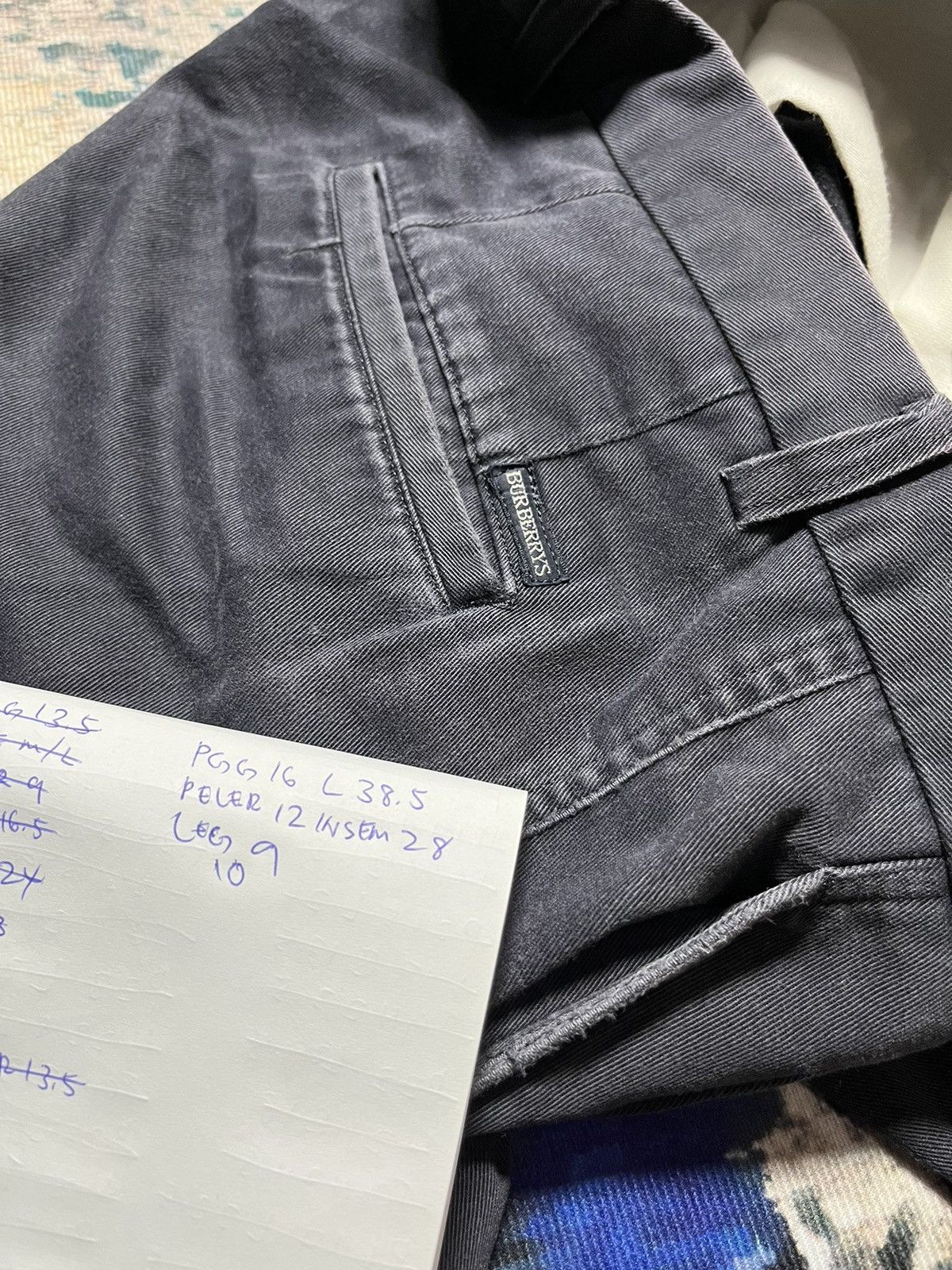 Burberry × Designer × Vintage ⚡️Vintage Burberrys Khakis Straight Cut Pants 90s Size US 32 / EU 48 - 8 Thumbnail