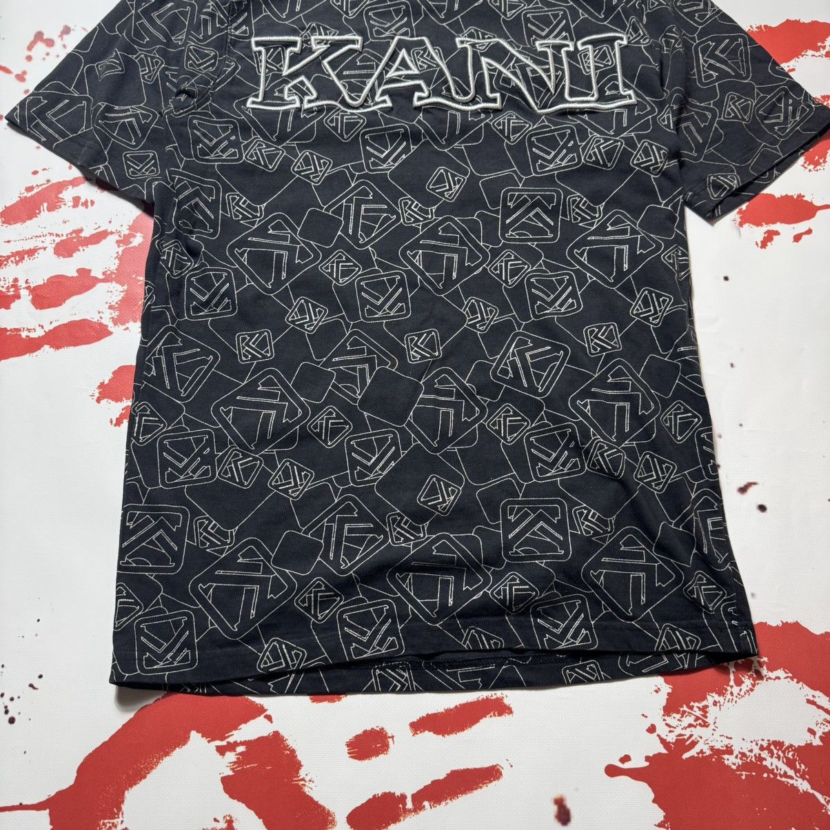 Karl Kani × Vintage vintage 90s big logo monogrammed karl kani t shirt Size US S / EU 44-46 / 1 - 3 Thumbnail