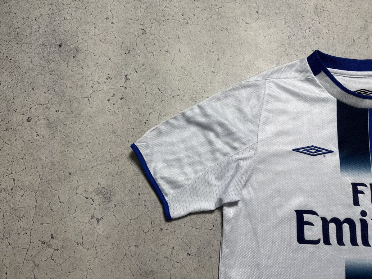 Umbro Umbro FC Chelsea Frank Lampard #8 2003/2004 Soccer Jersey Size US M / EU 48-50 / 2 - 5 Thumbnail