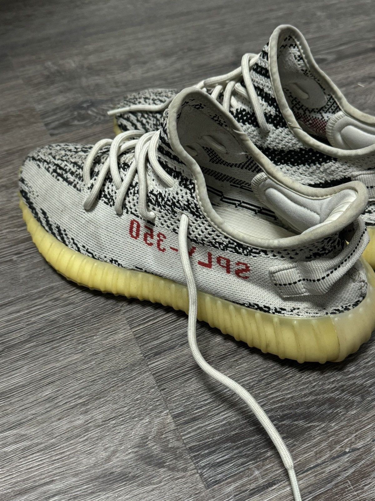 Other Adidas Yeezy boost 350v2 Zebra Size US 9 / EU 42 - 6 Thumbnail