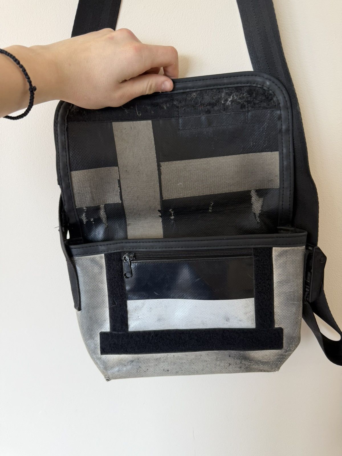Freitag Freitag Recycled Black Crossbody Messenger Bag Size ONE SIZE - 5 Thumbnail