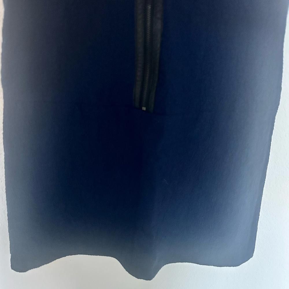Designer Alice + Olivia Liv Drop-Waist Mini Shift Dress Navy Blue 2 Size XS / US 0-2 / IT 36-38 - 8 Thumbnail