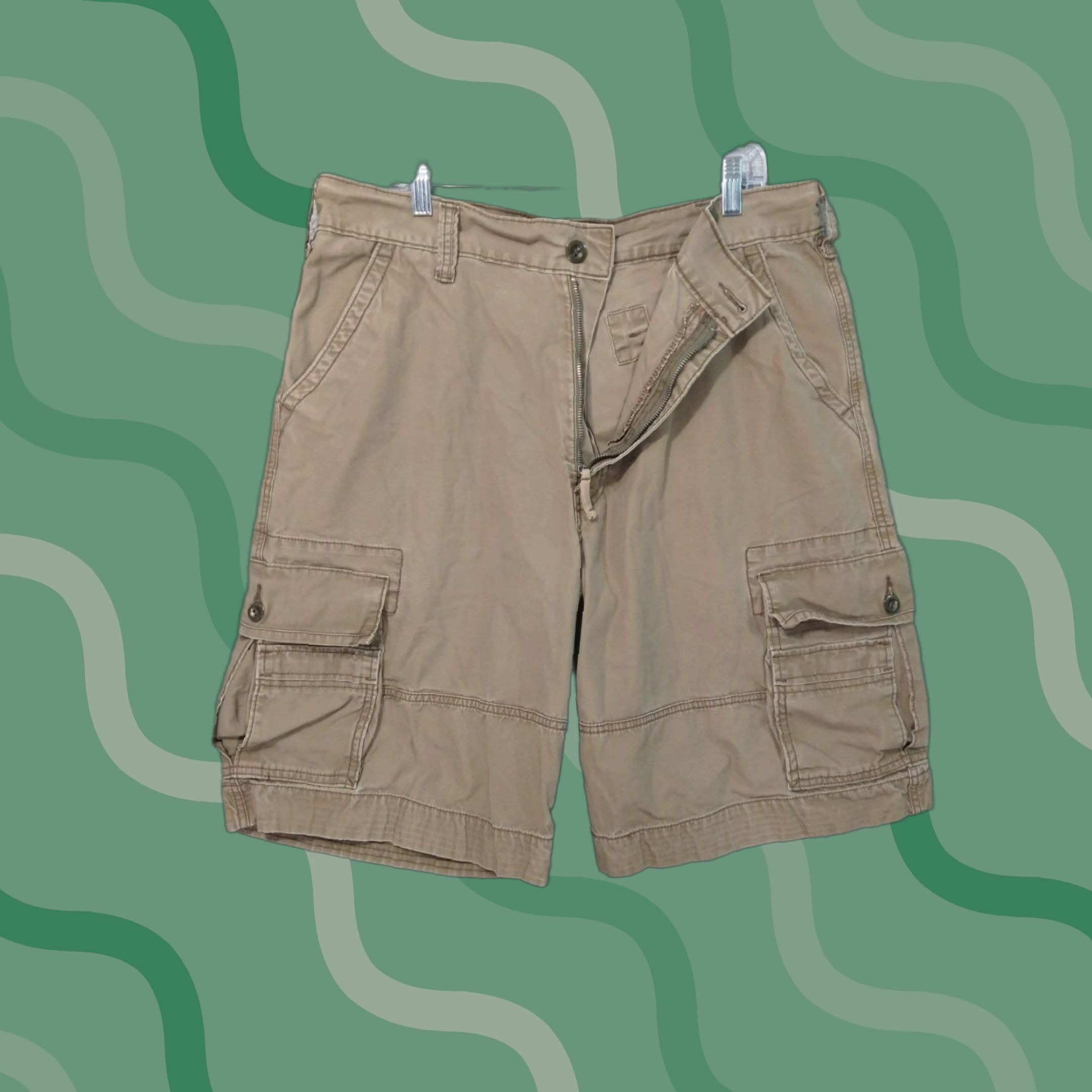 Levi's Levis Cargo Shorts Mens 36 Brown Hip Hop High Rise 11in Inseam Relaxed Cotton Cargo Pocket Regular Rise 36 Mens Size US 36 / EU 52 - 1 Thumbnail