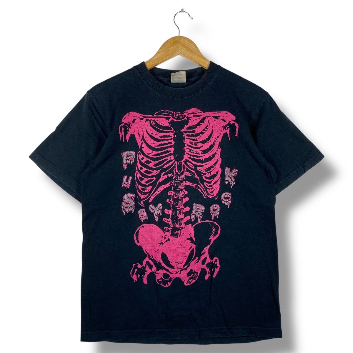 Band Tees Vintage 00's PUS*Y ROCK Musical Rock Band Skeleton Tee Shirt Size US M / EU 48-50 / 2 - 1 Thumbnail