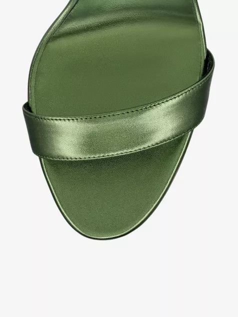 Christian Louboutin o1s1wg110225 Heels in Olive Size US 8 / IT 38 - 4 Thumbnail
