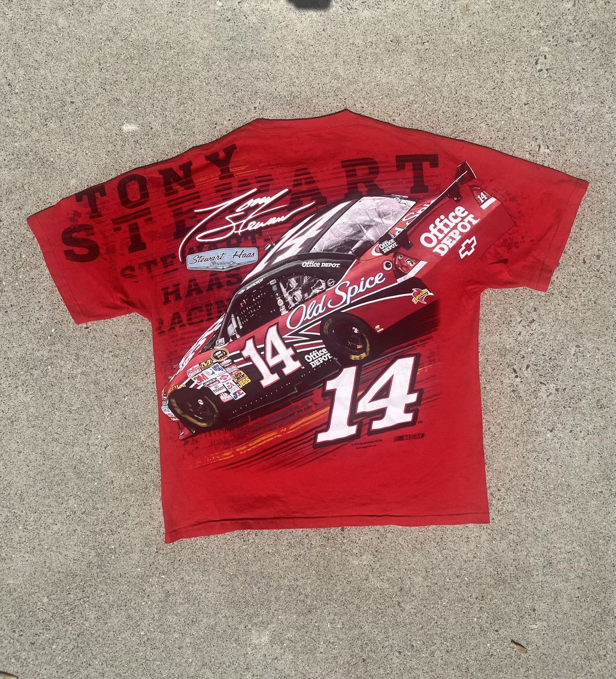 NASCAR Vintage all over print Tony Stewart NASCAR 2010 Tshirt XL Size US XL / EU 56 / 4 - 1 Thumbnail