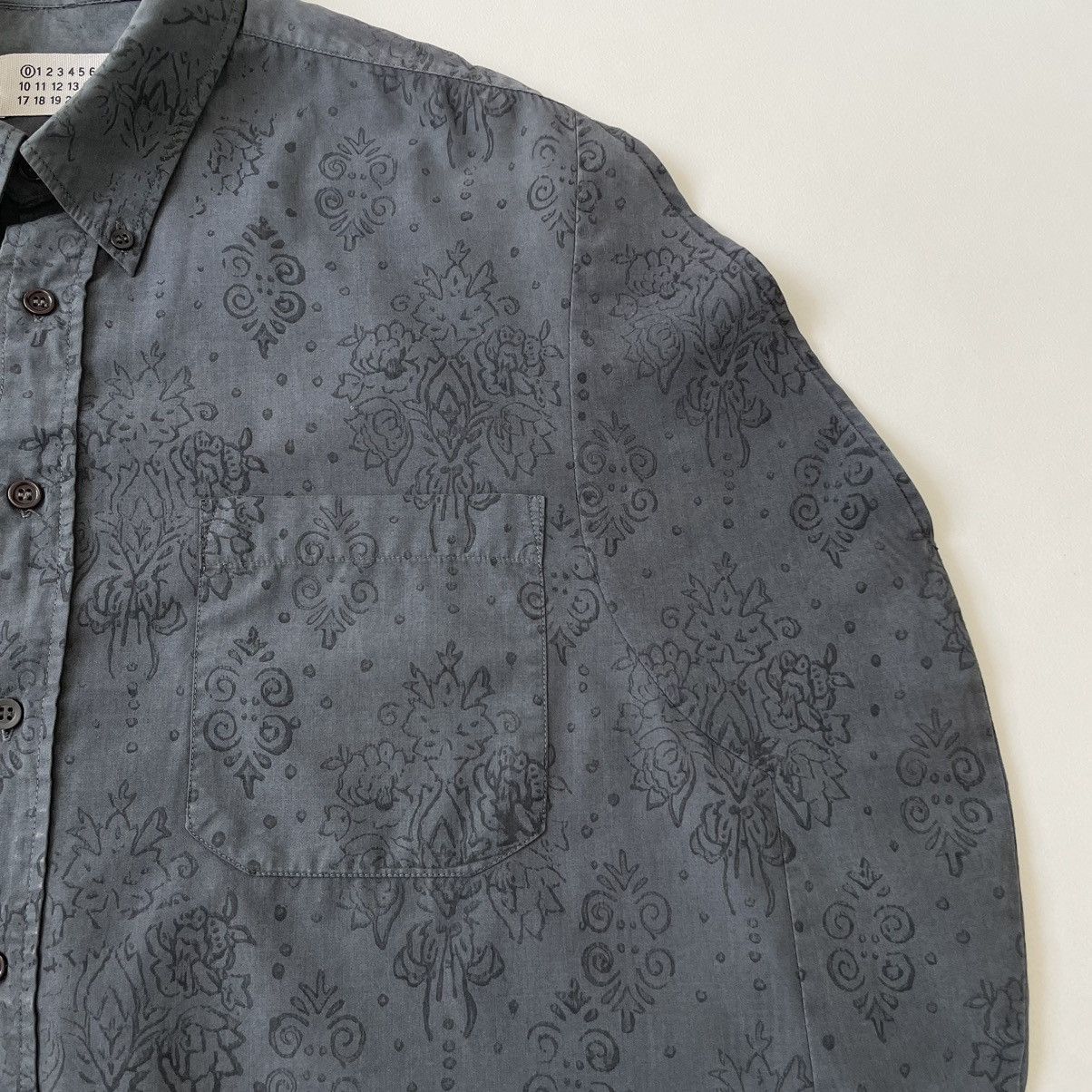 Maison Margiela S/S 02 Artisanal Line 0 Circle Shirt Size US S / EU 44-46 / 1 - 11 Thumbnail