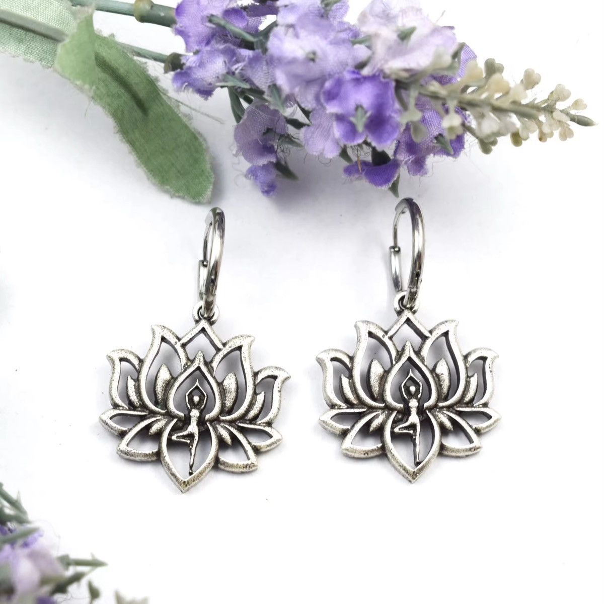 Jewelry × Vintage Yoga Lotus Earrings Size ONE SIZE - 6 Thumbnail