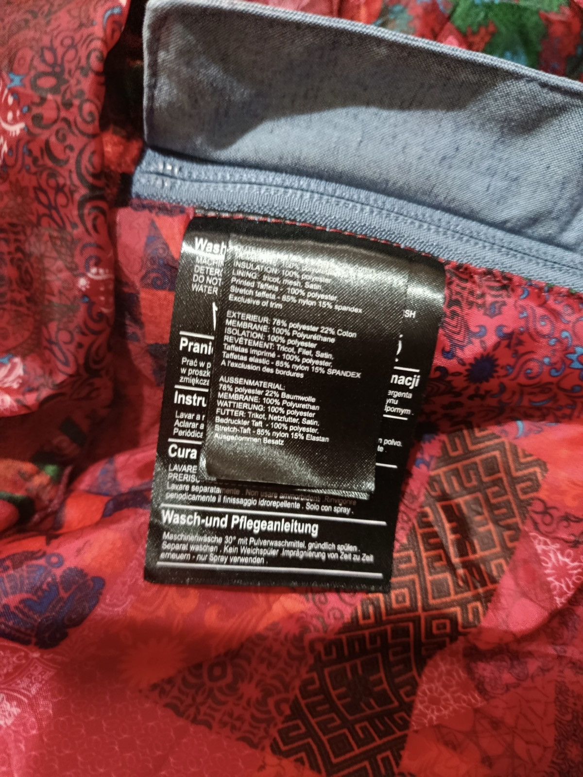 Burton Burton snowboard jacket Size US L / EU 52-54 / 3 - 16 Thumbnail