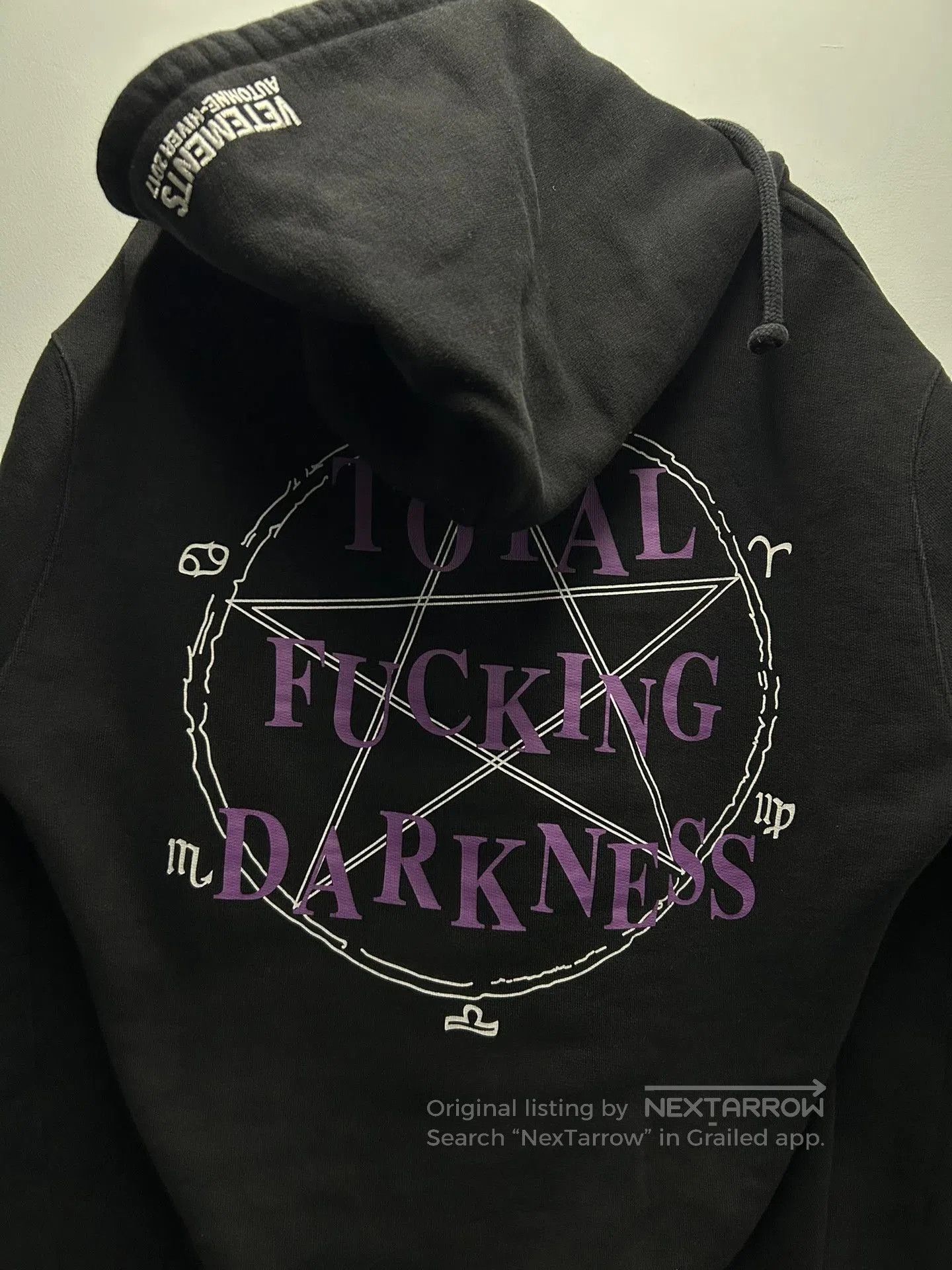 Vetements Vetements Pentagram Slogan Black Hoodie. Size US L / EU 52-54 / 3 - 2 Thumbnail