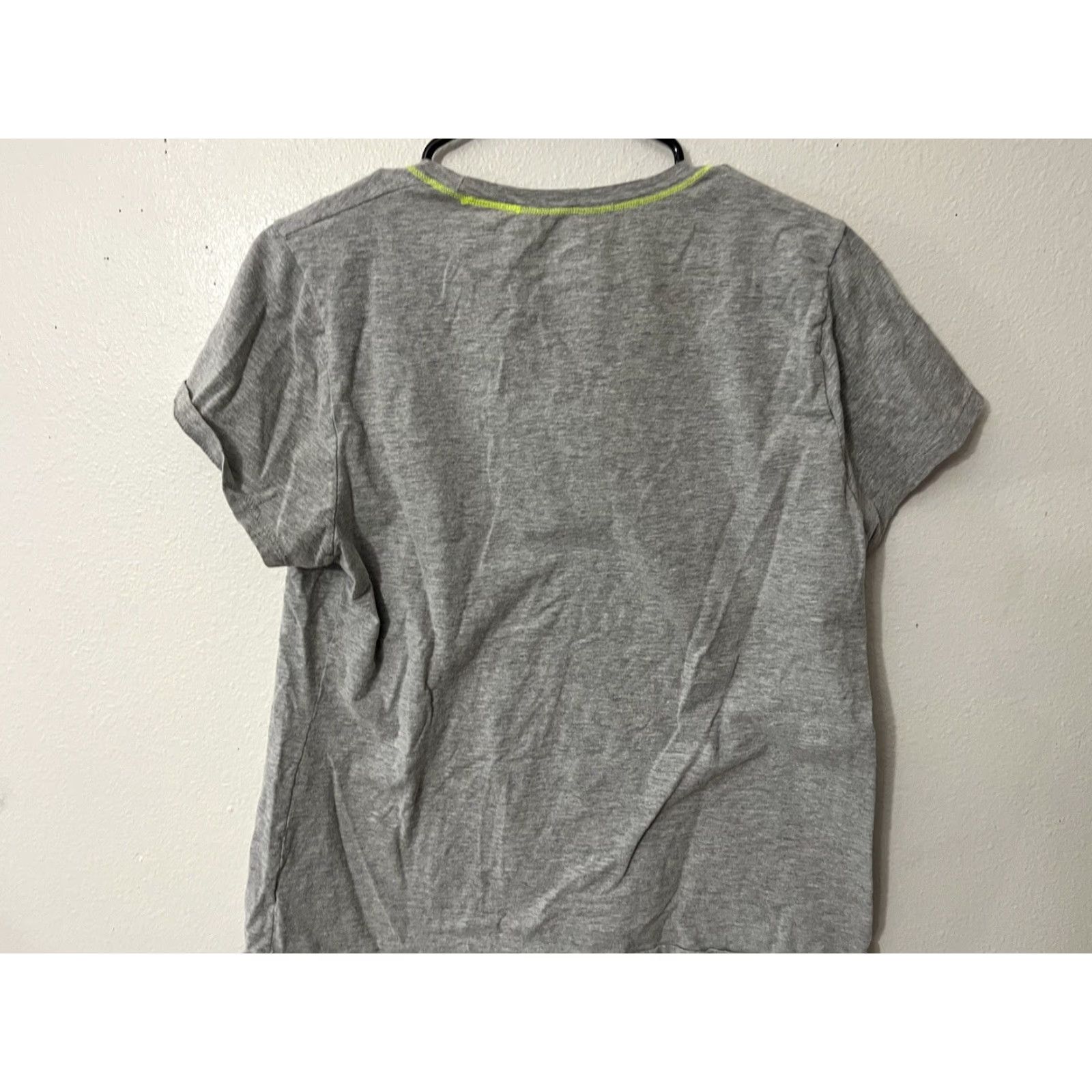 Champion VINTAGE? No. But it's Champion Authentic Womens T-Shirt Gray XL Scoop Neck Short Sleeve Tee - Regular Fit - Cotton Size XL / US 12-14 / IT 48-50 - 2 Thumbnail