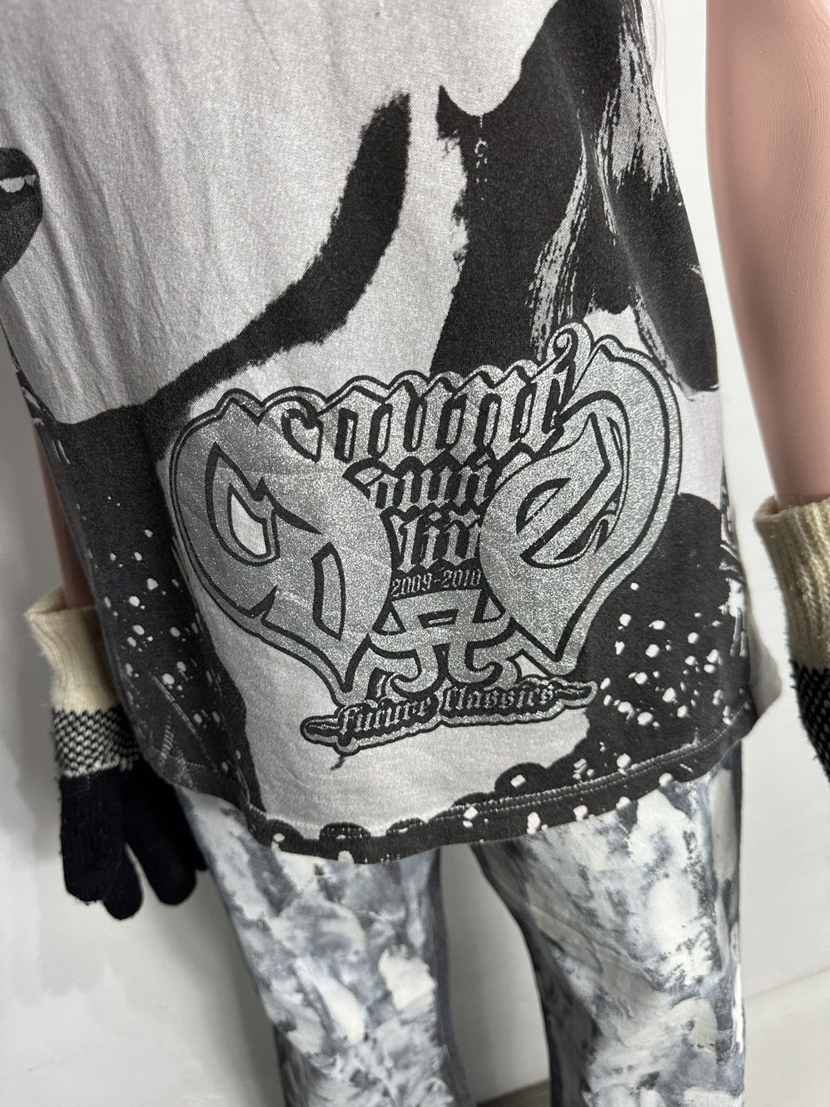 Band Tees Ayumi Hamasaki Japanese Singer Face Art Tshirt Size M / US 6-8 / IT 42-44 - 5 Thumbnail