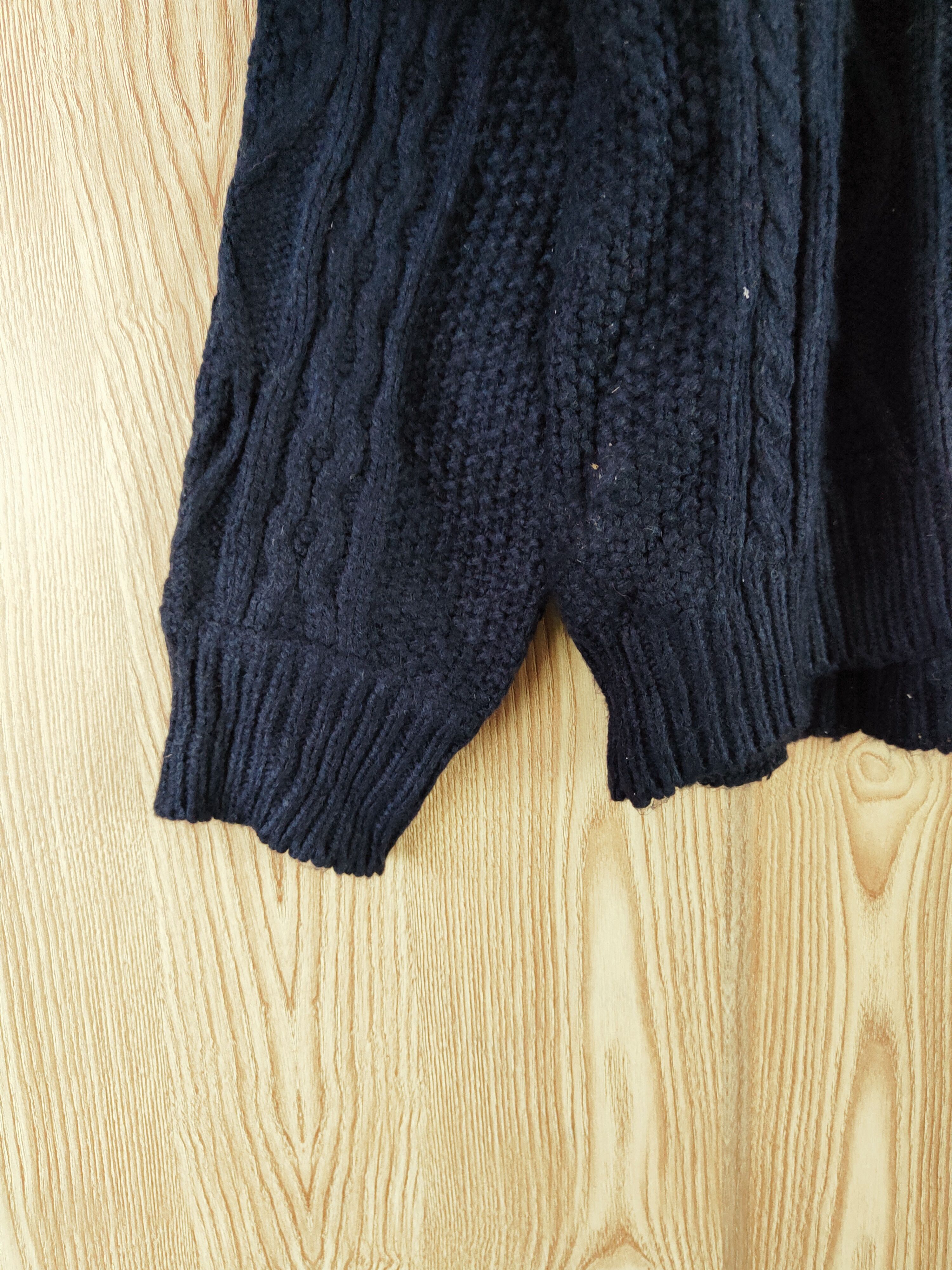 Aran Isles Knitwear GU japan Navy cable Knitwear Cardigan #W569 Size US L / EU 52-54 / 3 - 4 Thumbnail