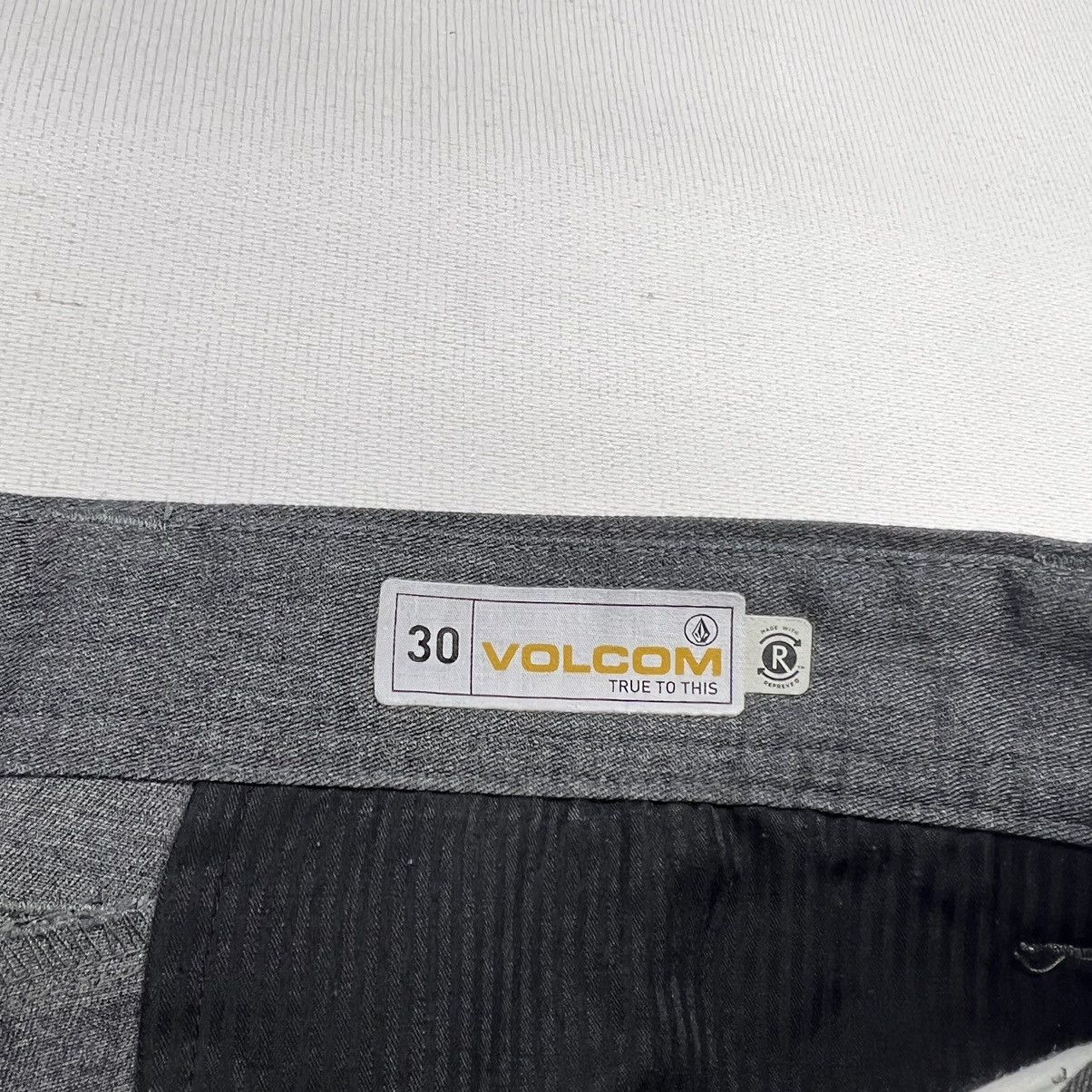 Volcom Volcom Chino Shorts Grey Board Beach Casual Simple Skate Size US 30 / EU 46 - 2 Thumbnail