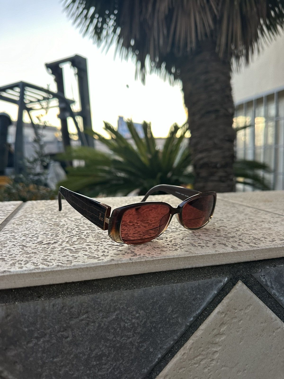 Givenchy Givenchy Sunglasses VGV677 col.09PV Size ONE SIZE - 1 Thumbnail